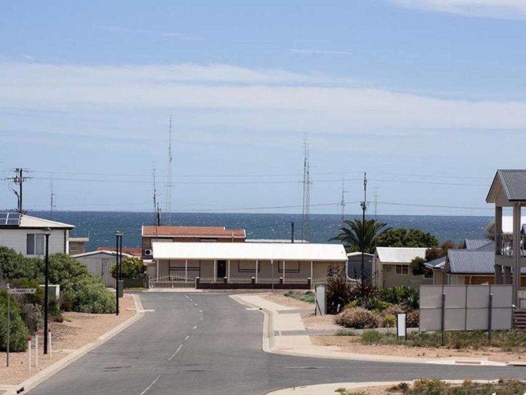 Agape Holiday Home with Pool table ,NBN Internet