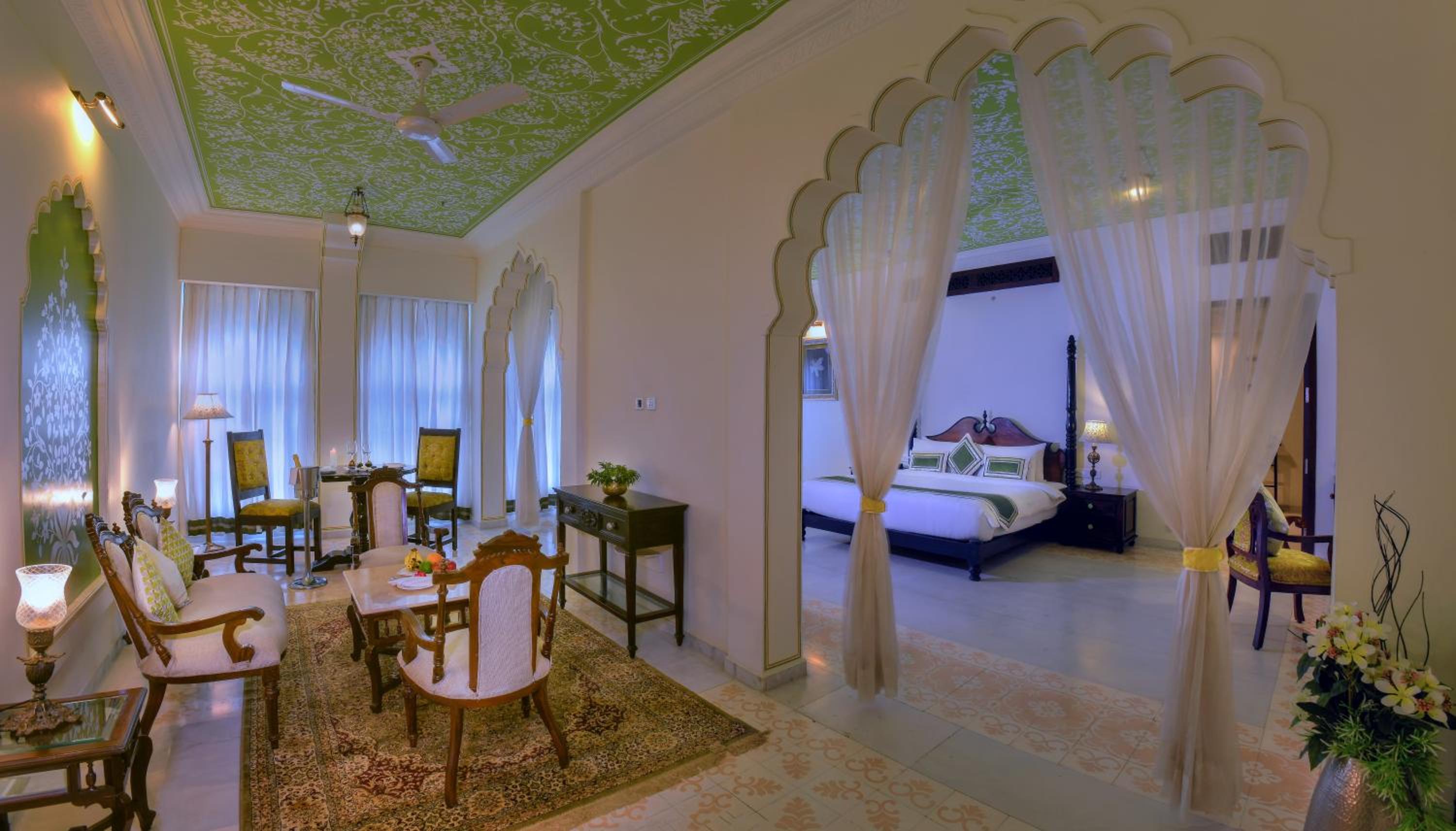 Anuraga Palace