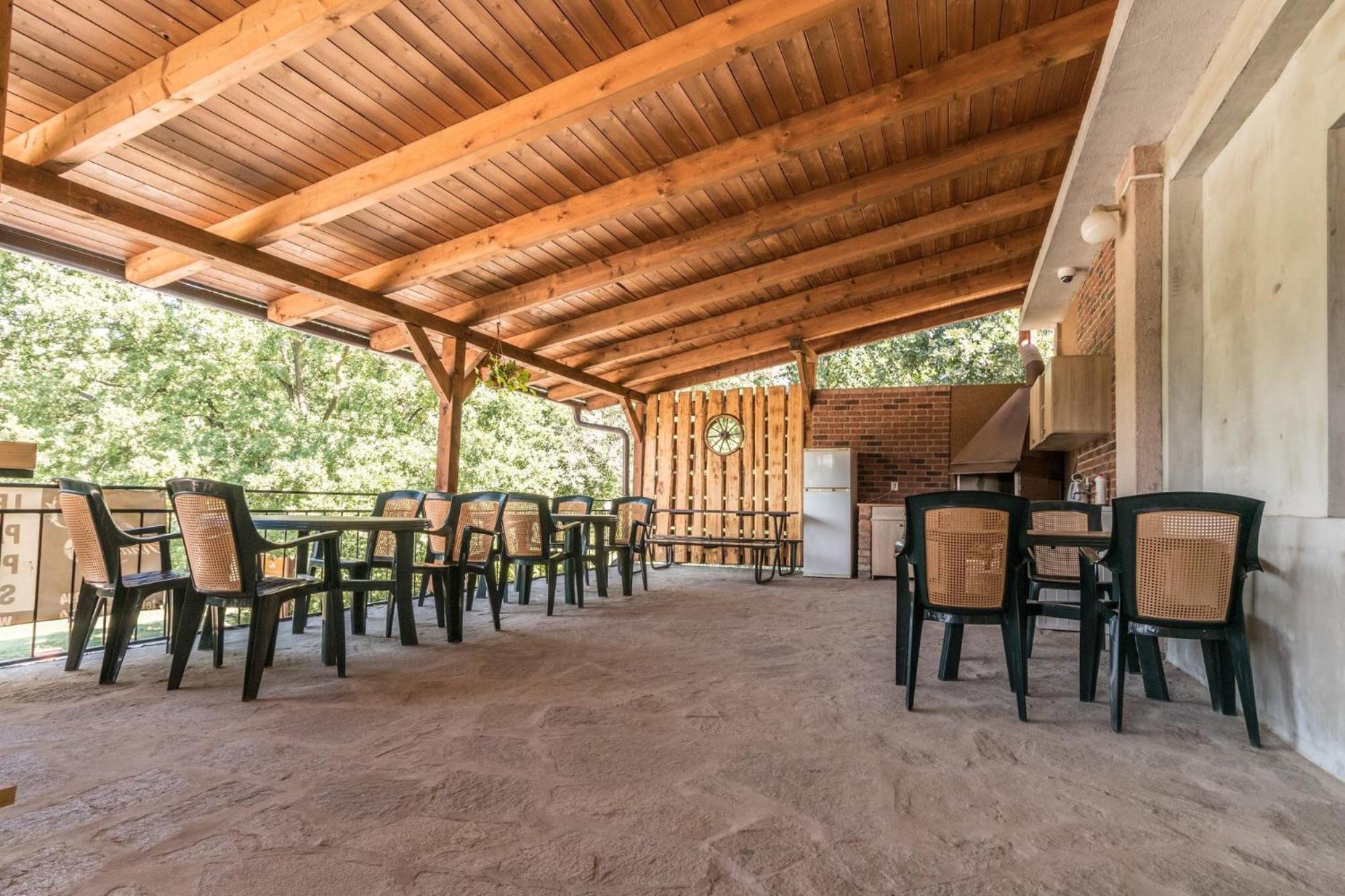 Restaurace penzion Pod Šumárníkem