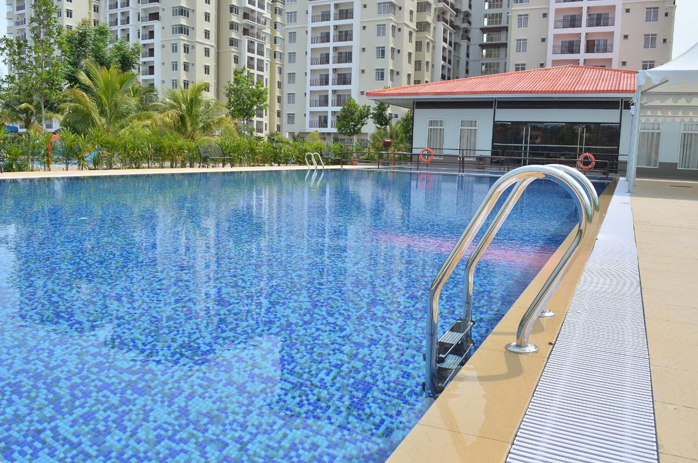 3 Bedrooms at Lagoon Park Resort photo 5
