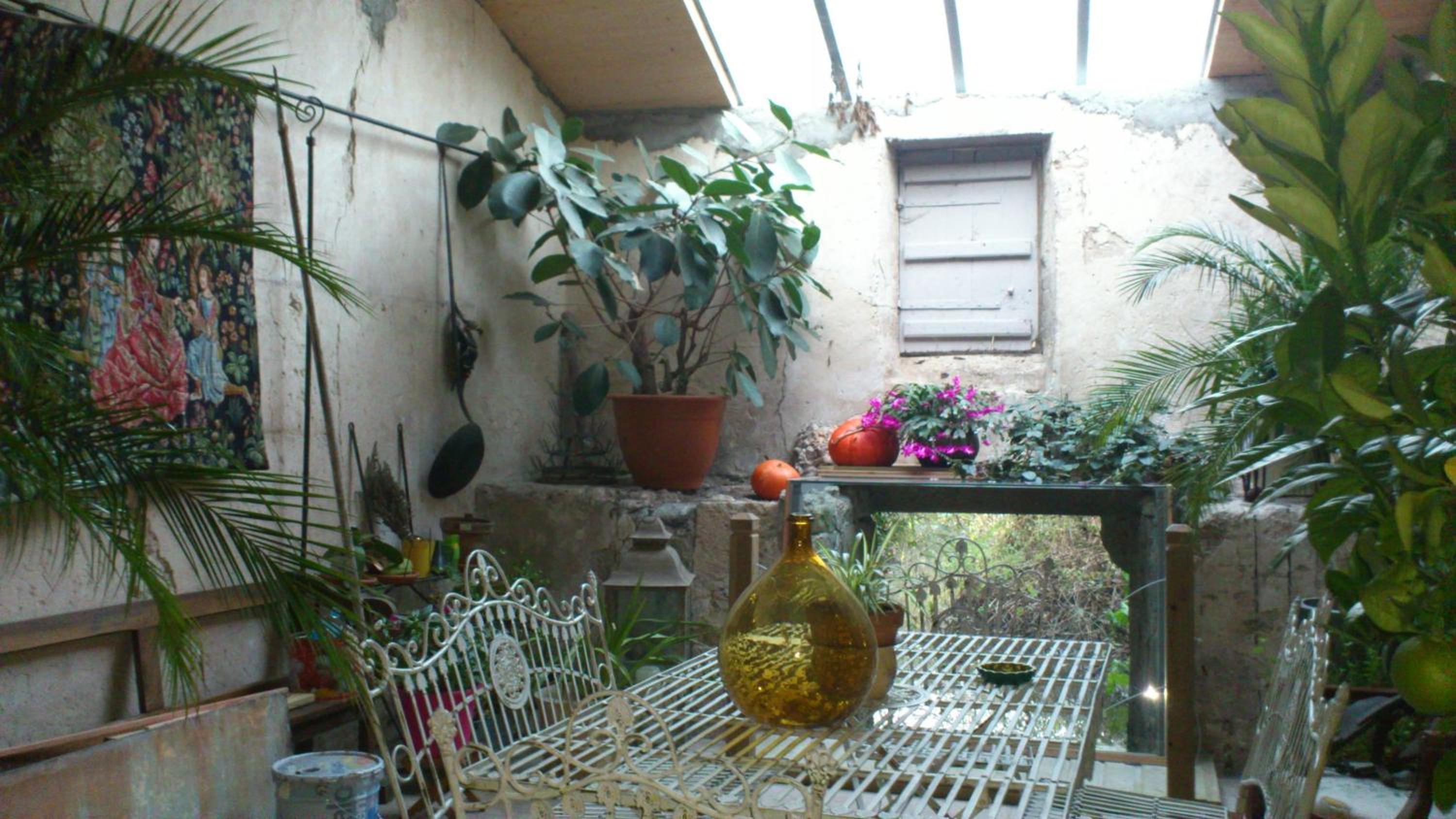 Photo 33