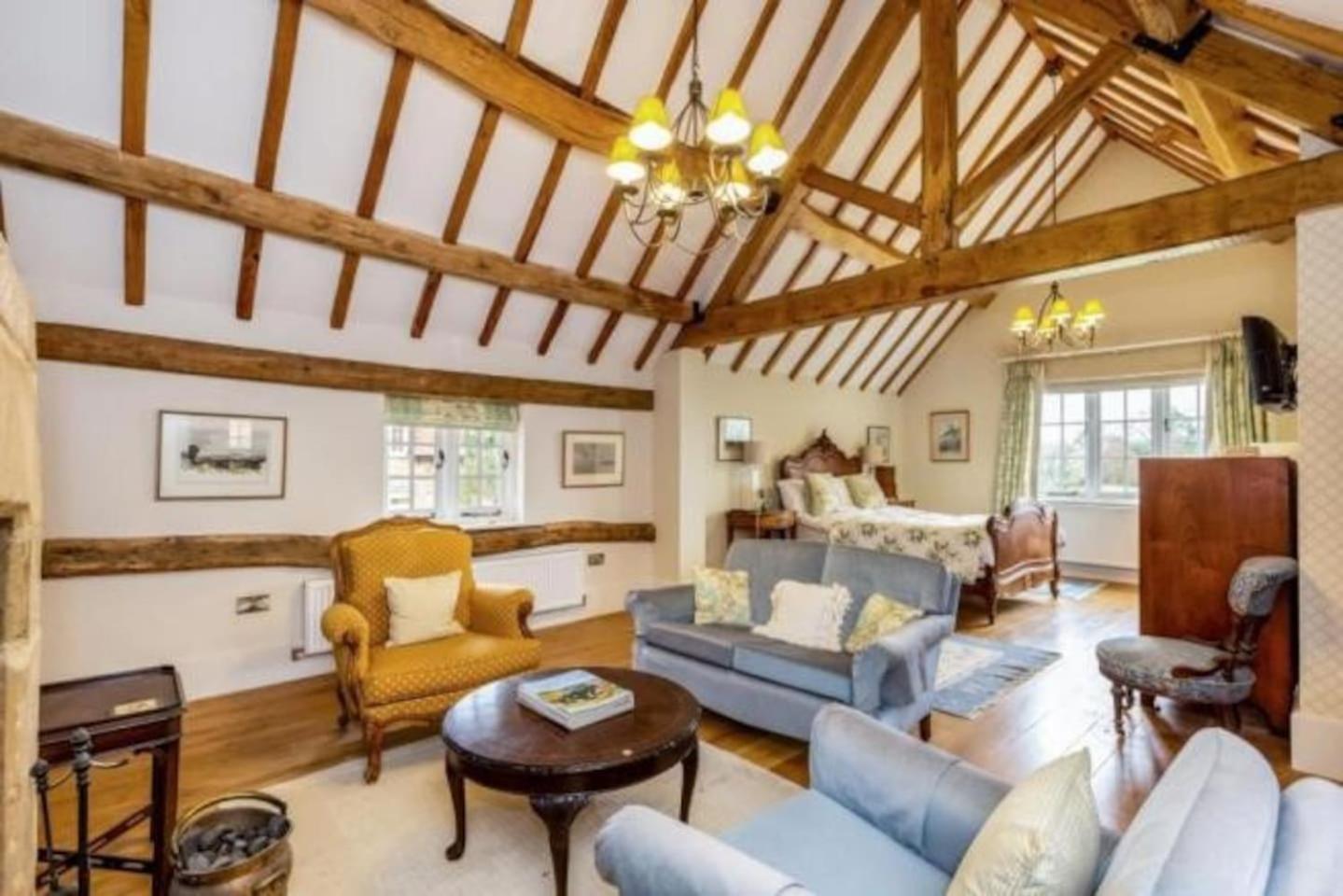 Pinley Hill House view 4