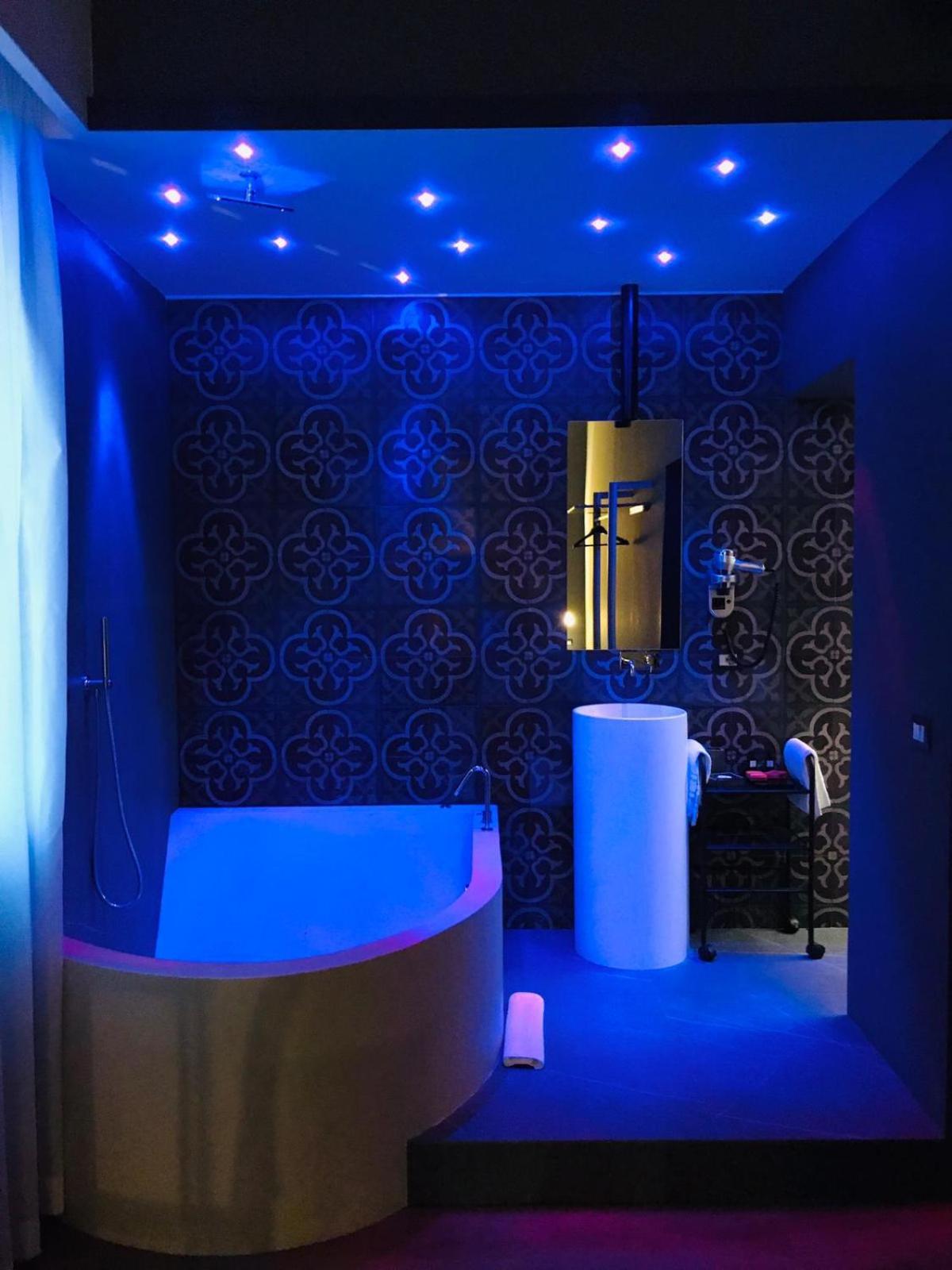 Palco Noir! Suites & Rooms view 4