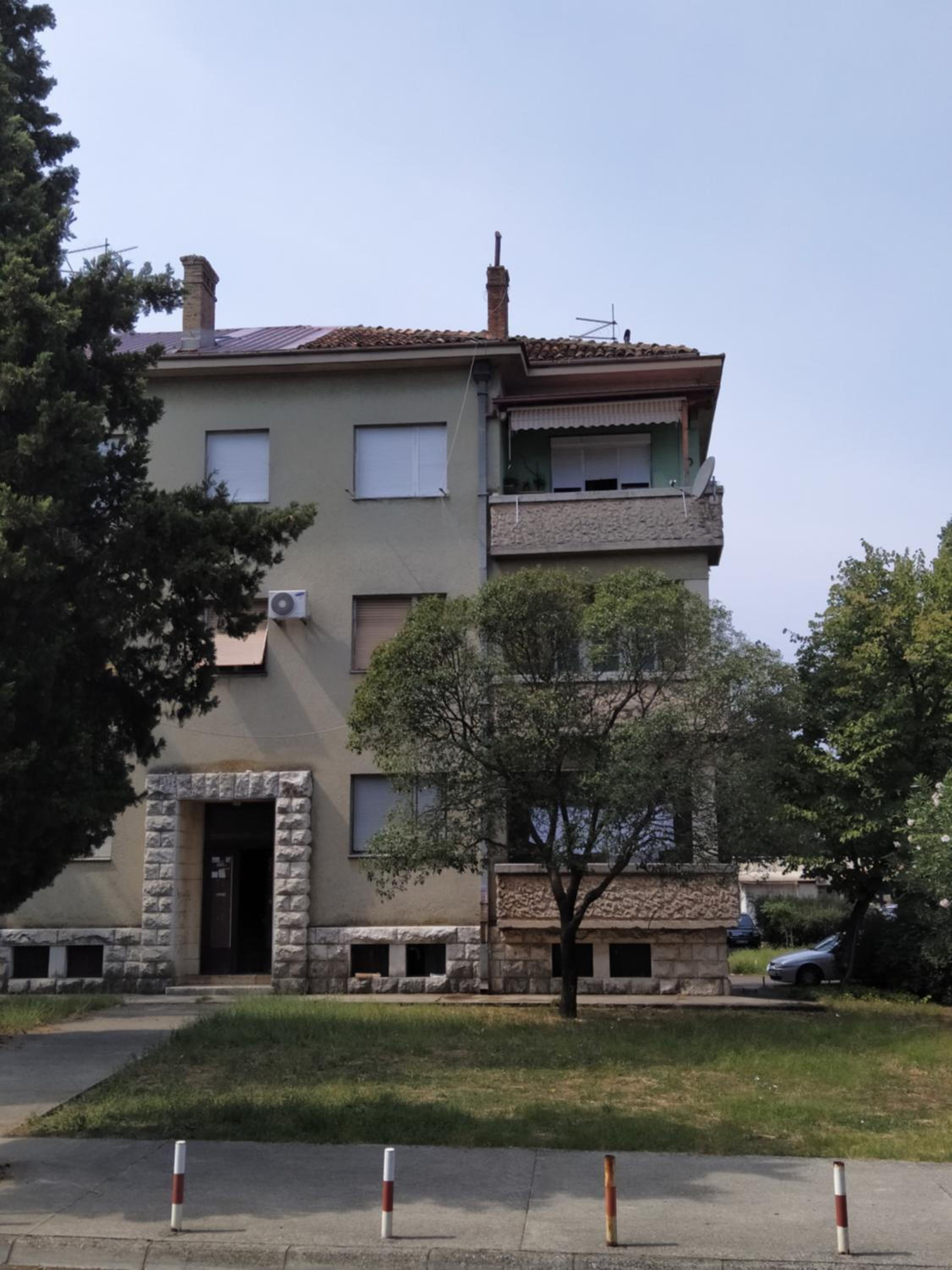 Photo 43