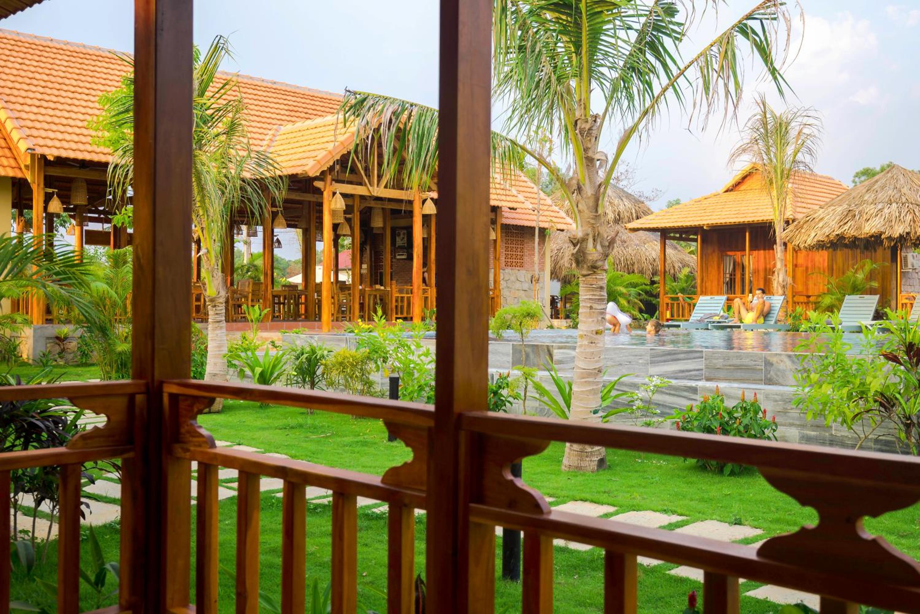 Island Lodge