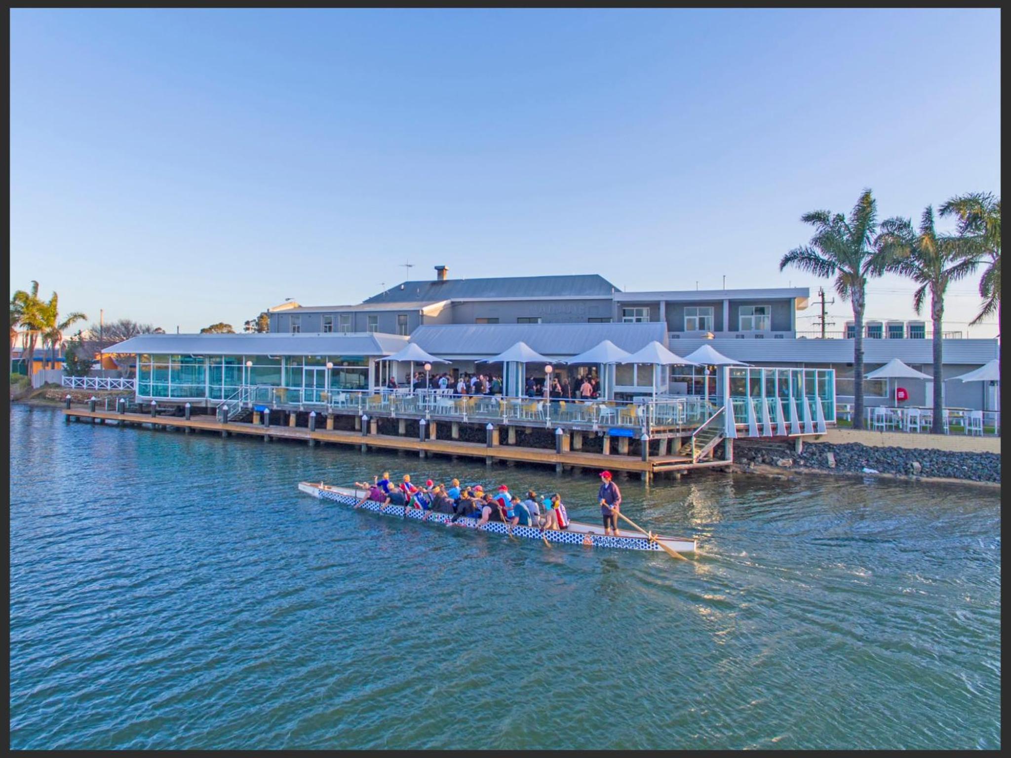 Hotel The Parade Hotel - Image 1