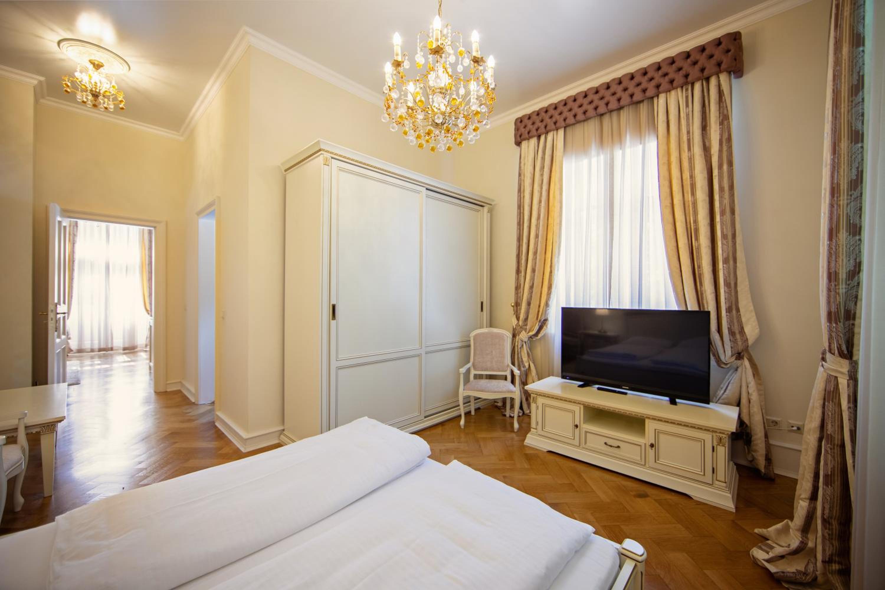 Villa Luttwitz, Photo 53