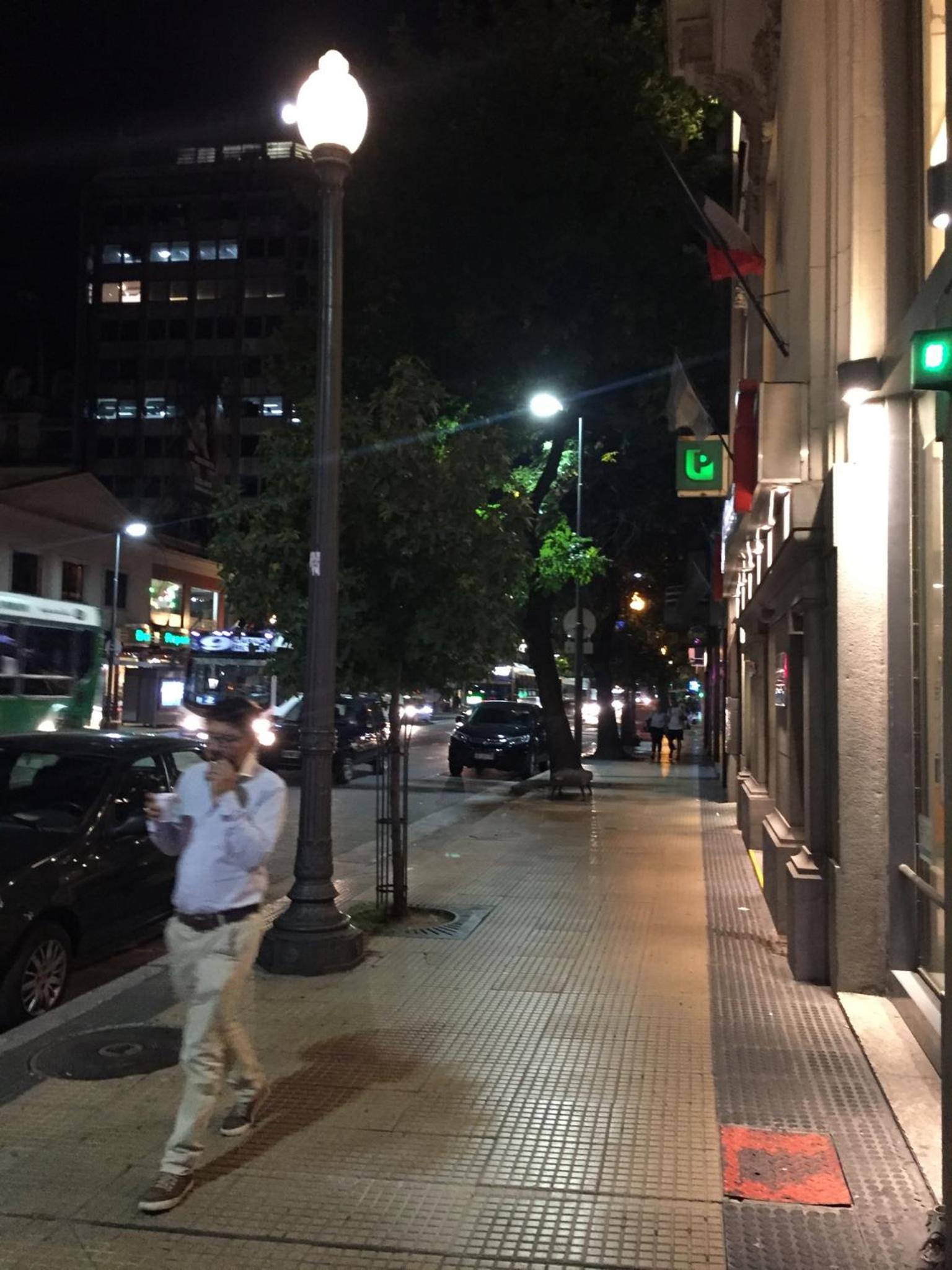 LUMINOSO MICROCENTRO lindo