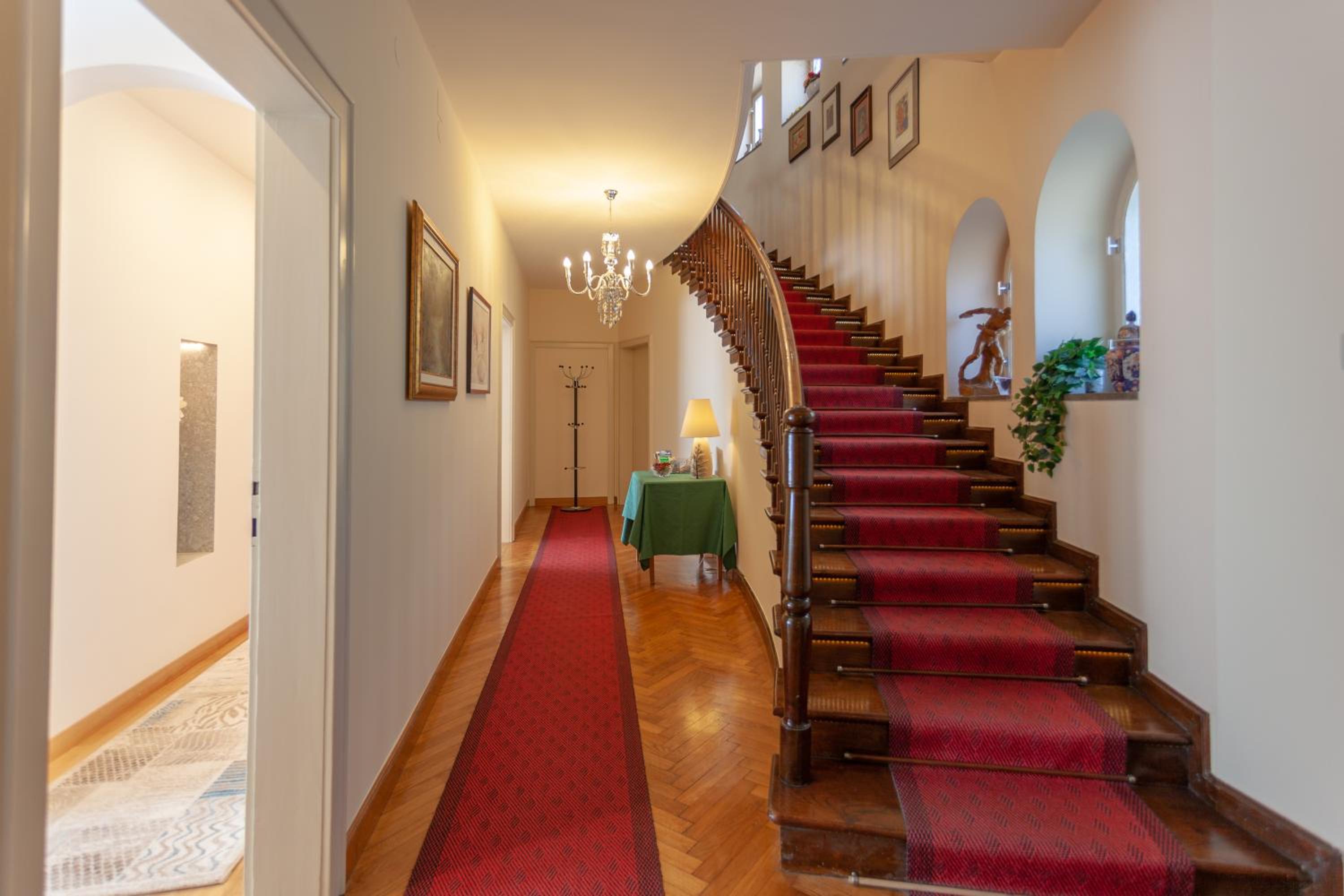 Villa Magnolia view 3