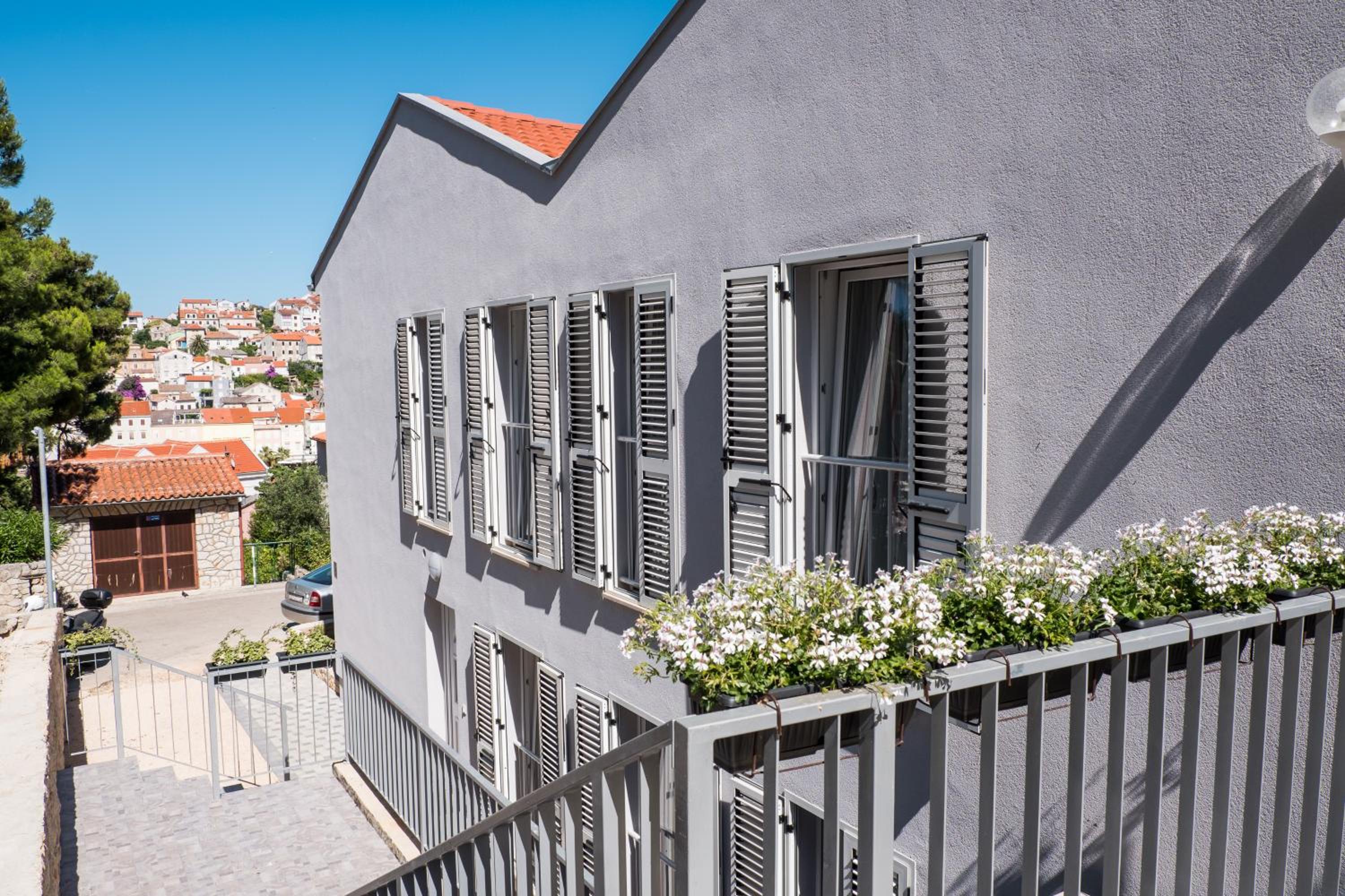 Apartmani Beatrice view 3
