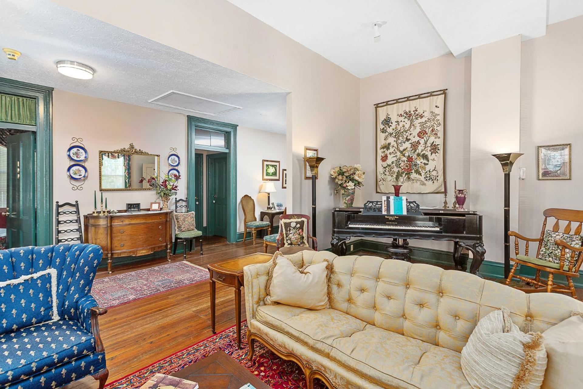 Spencer House Inn