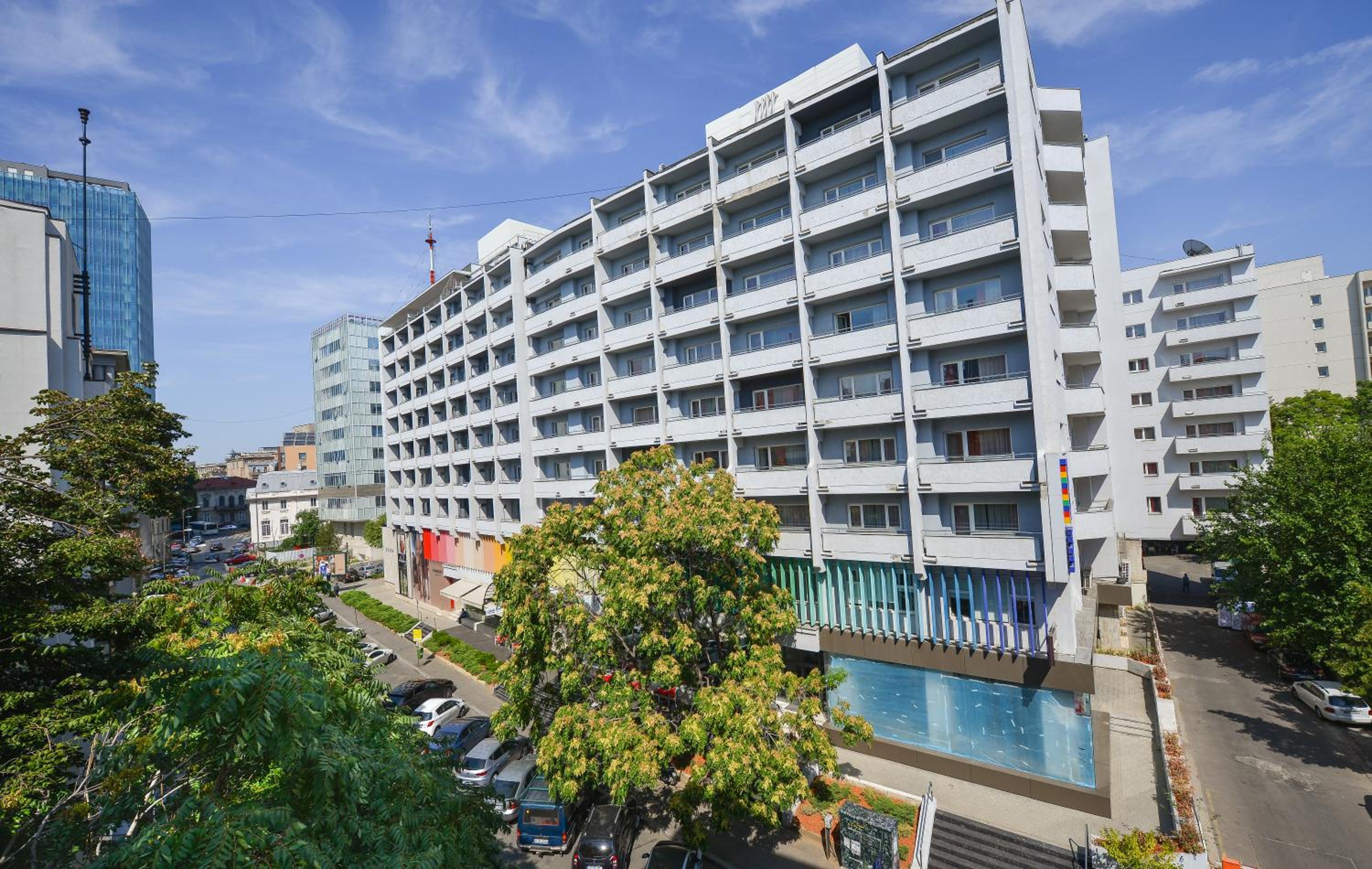 One by One by Grand Accommodation