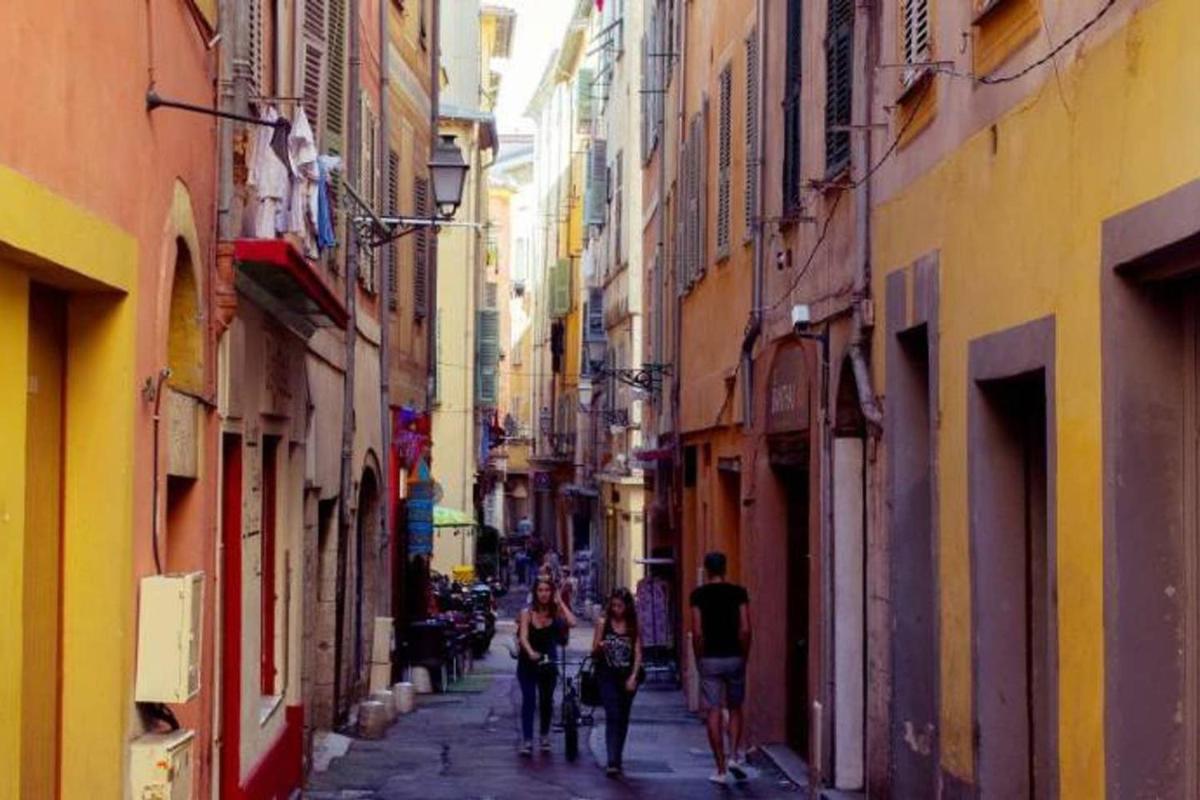 In the heart of Old Nice - 2min. from Cours Saleya and Promenade des Anglais photo 5