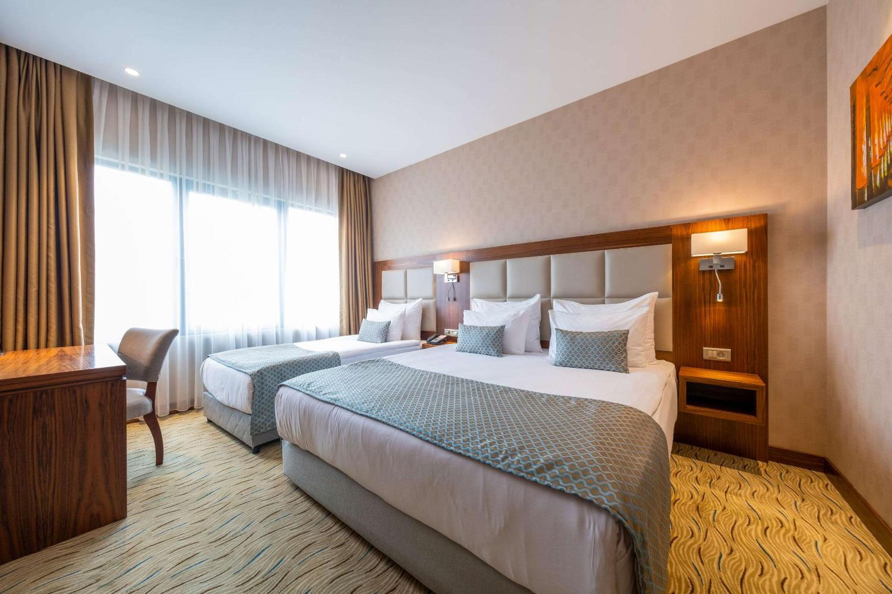 Clarion Otel İstanbul Mahmutbey - Image 20