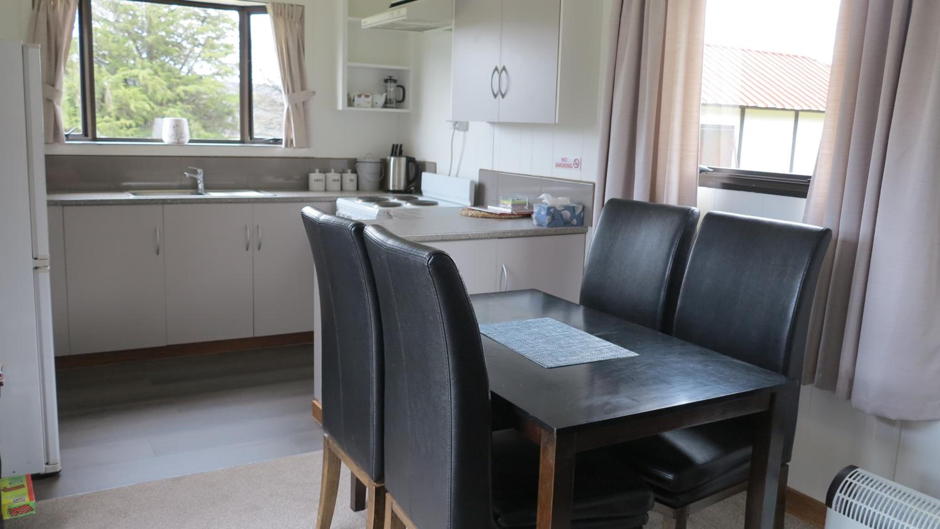 Tophouse Mountainview Cottages