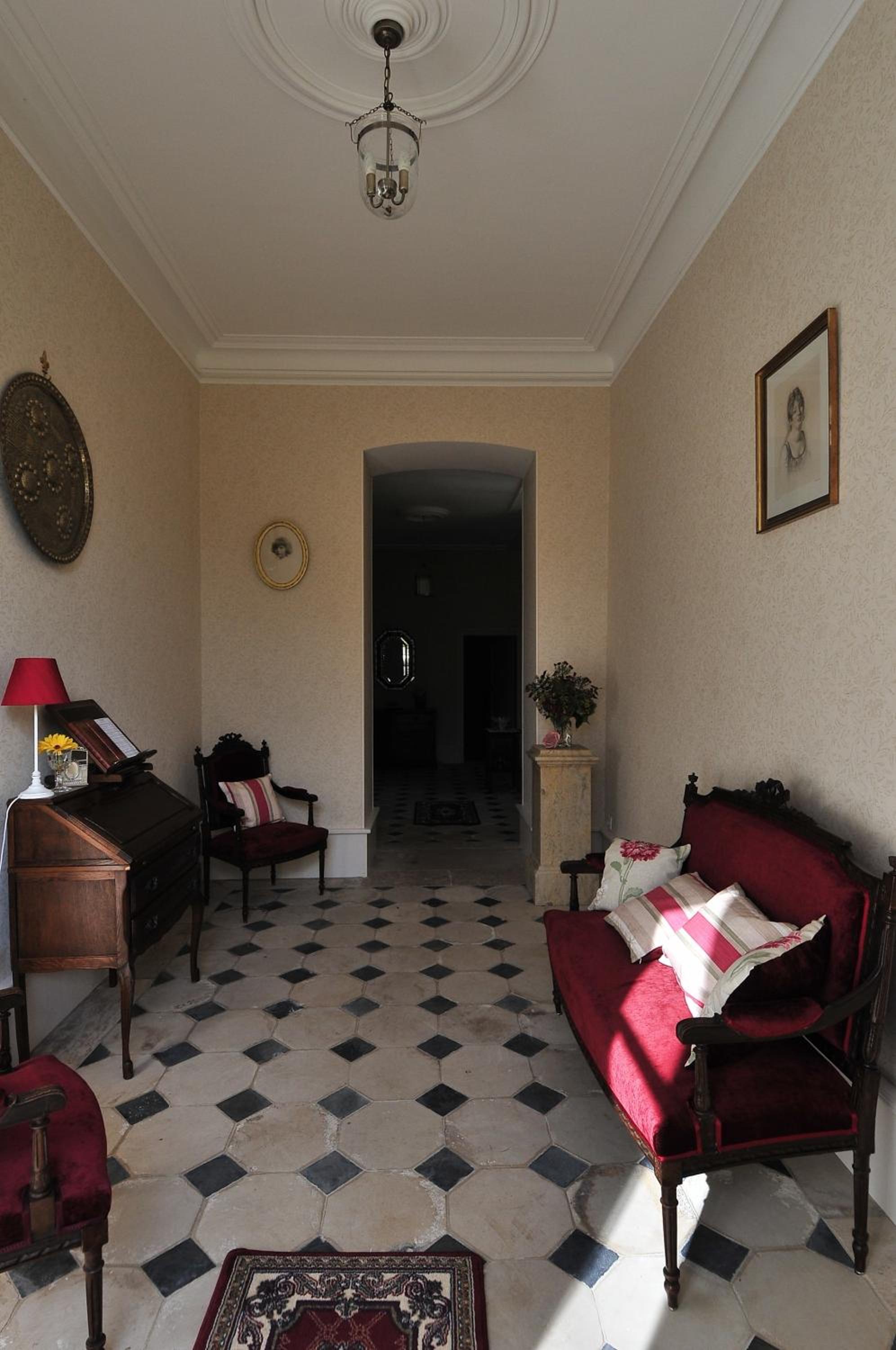 Photo 43