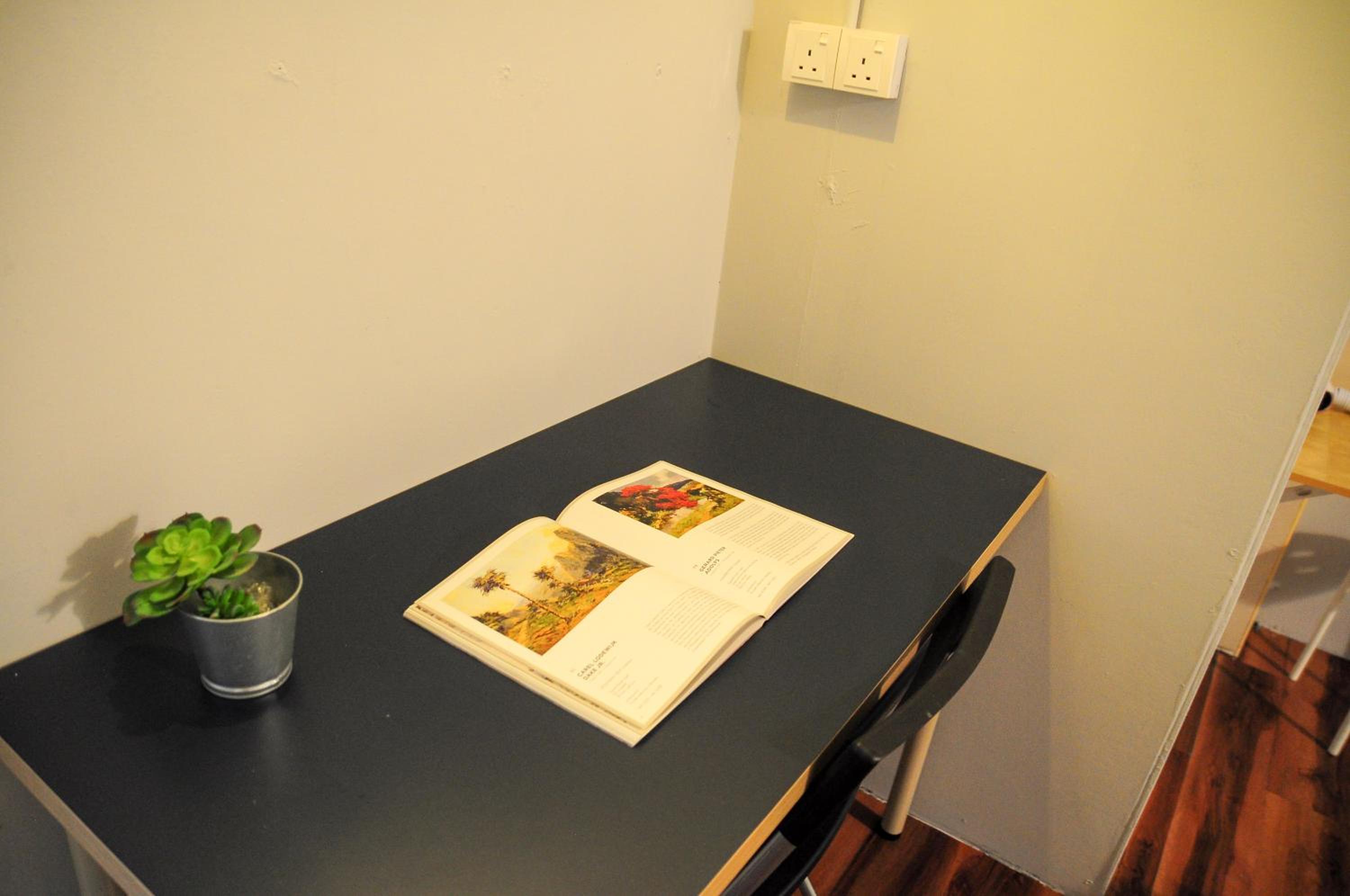 Photo 9