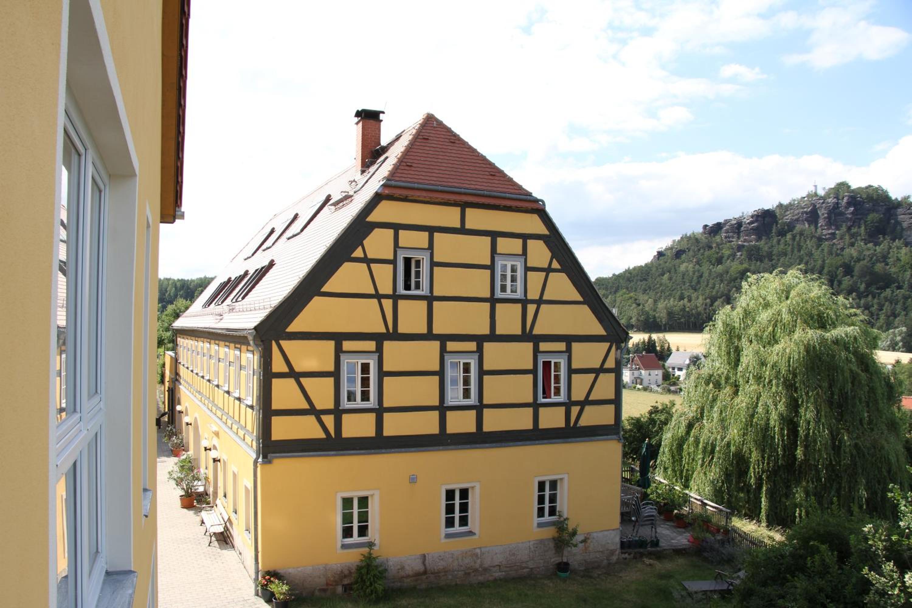 Alter Gutshof Papstdorf