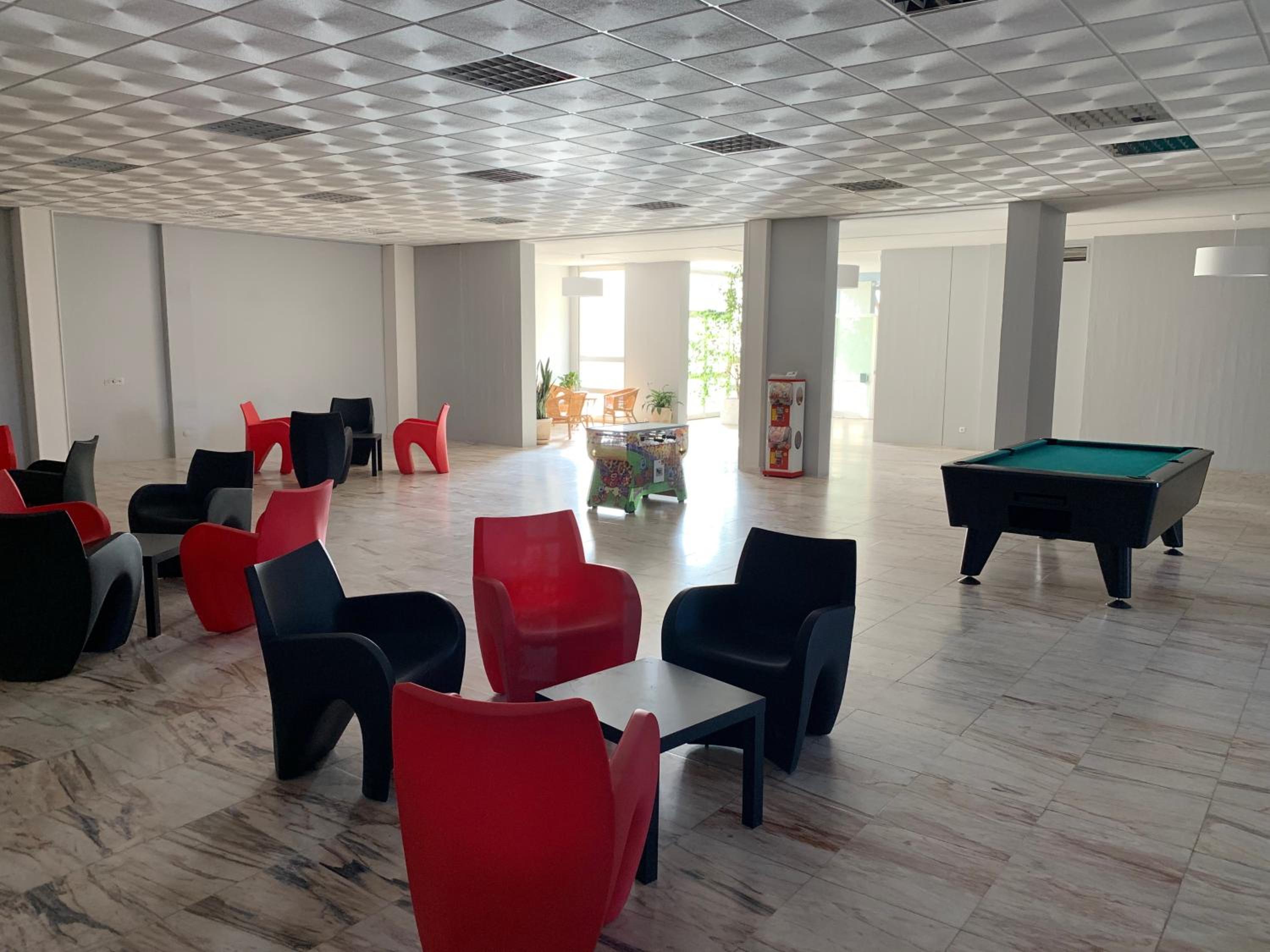 lounge