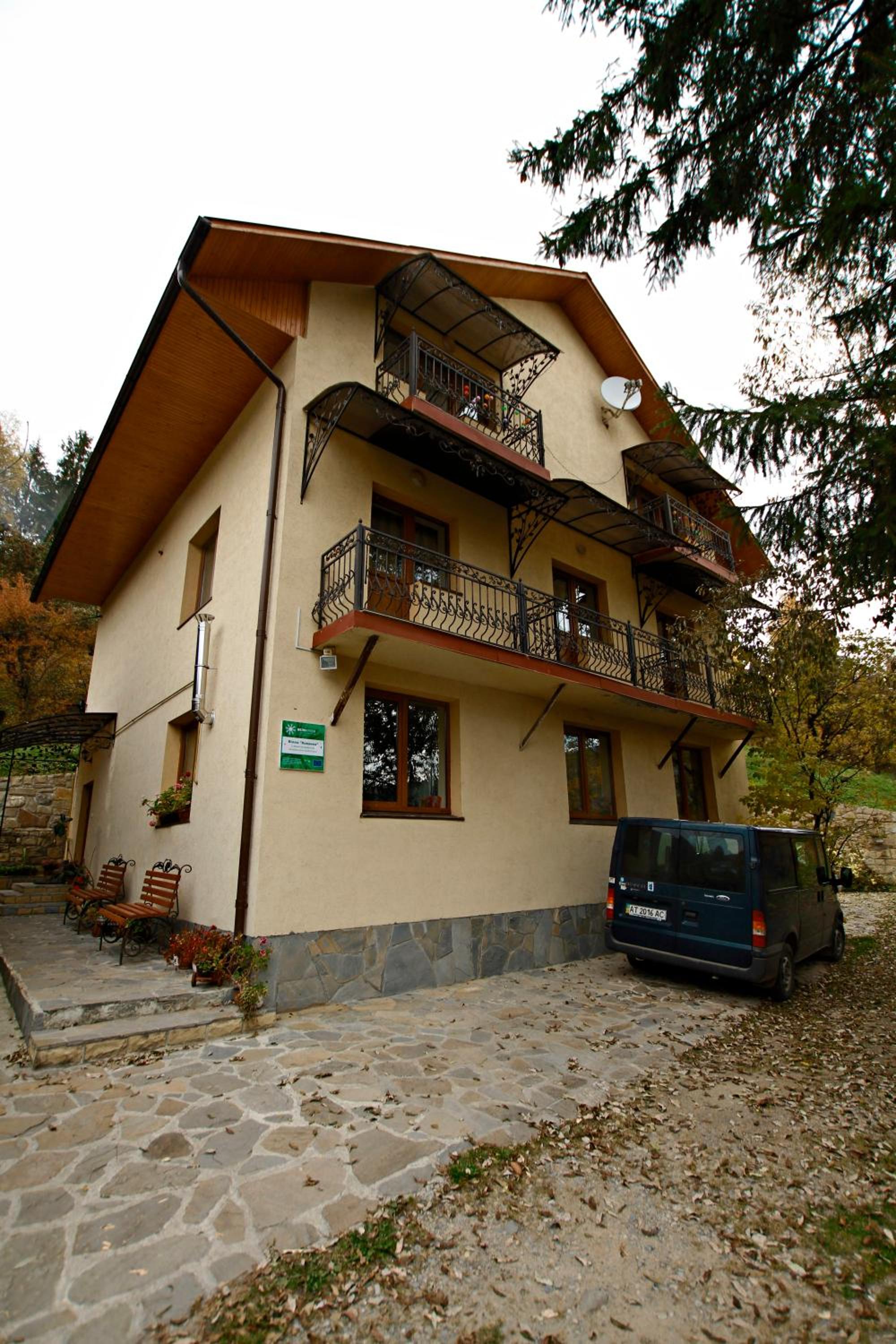 Photo 50