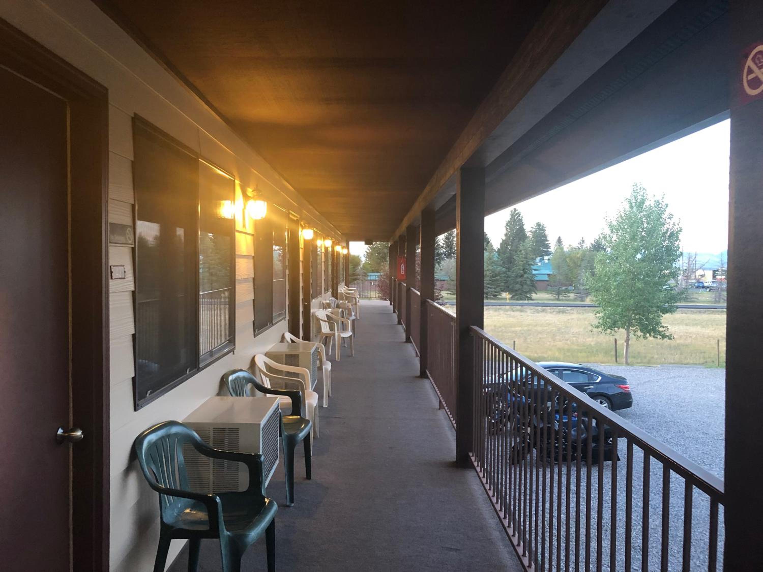 Red Bear Inn view 4