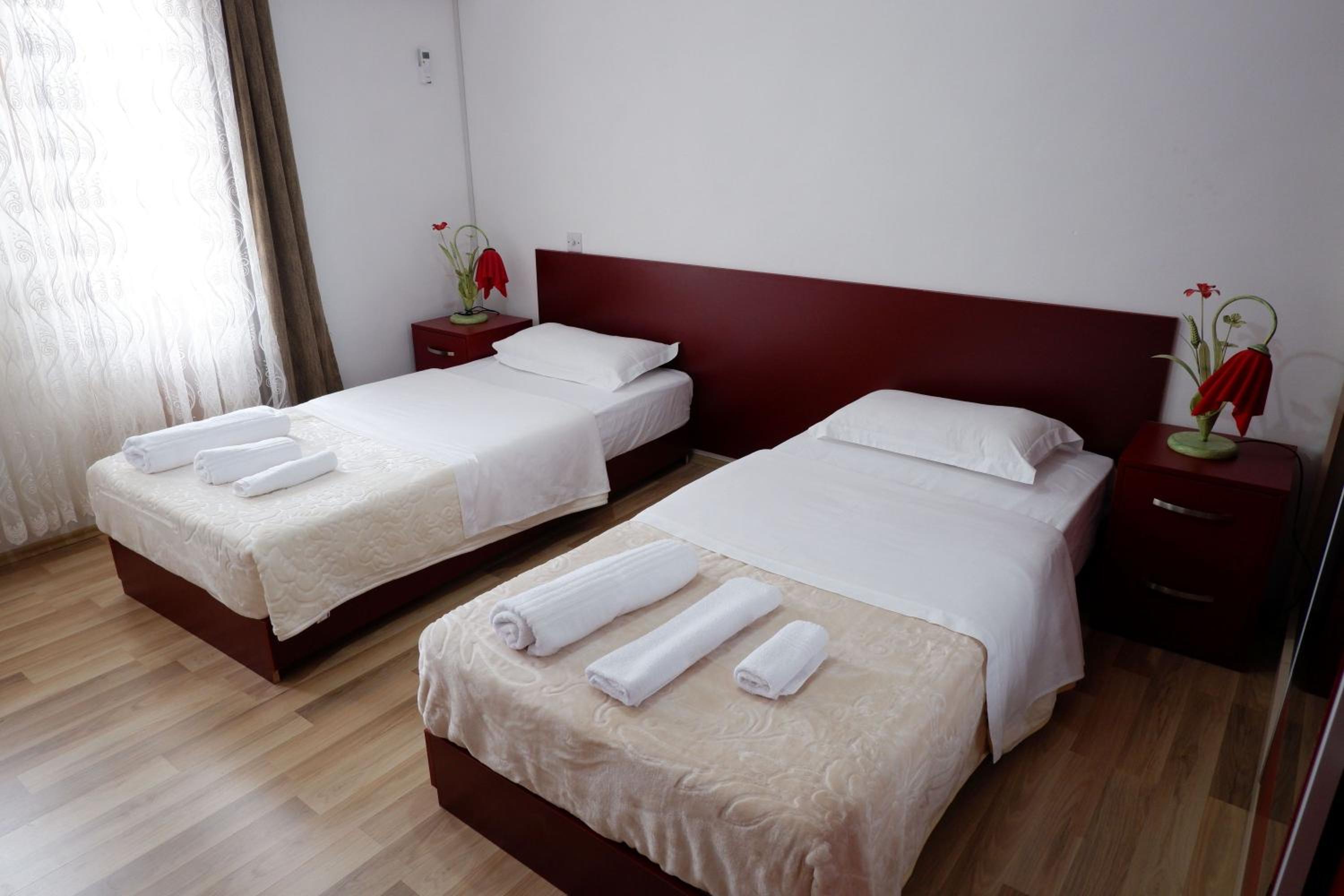 Hotel Kings Apartments