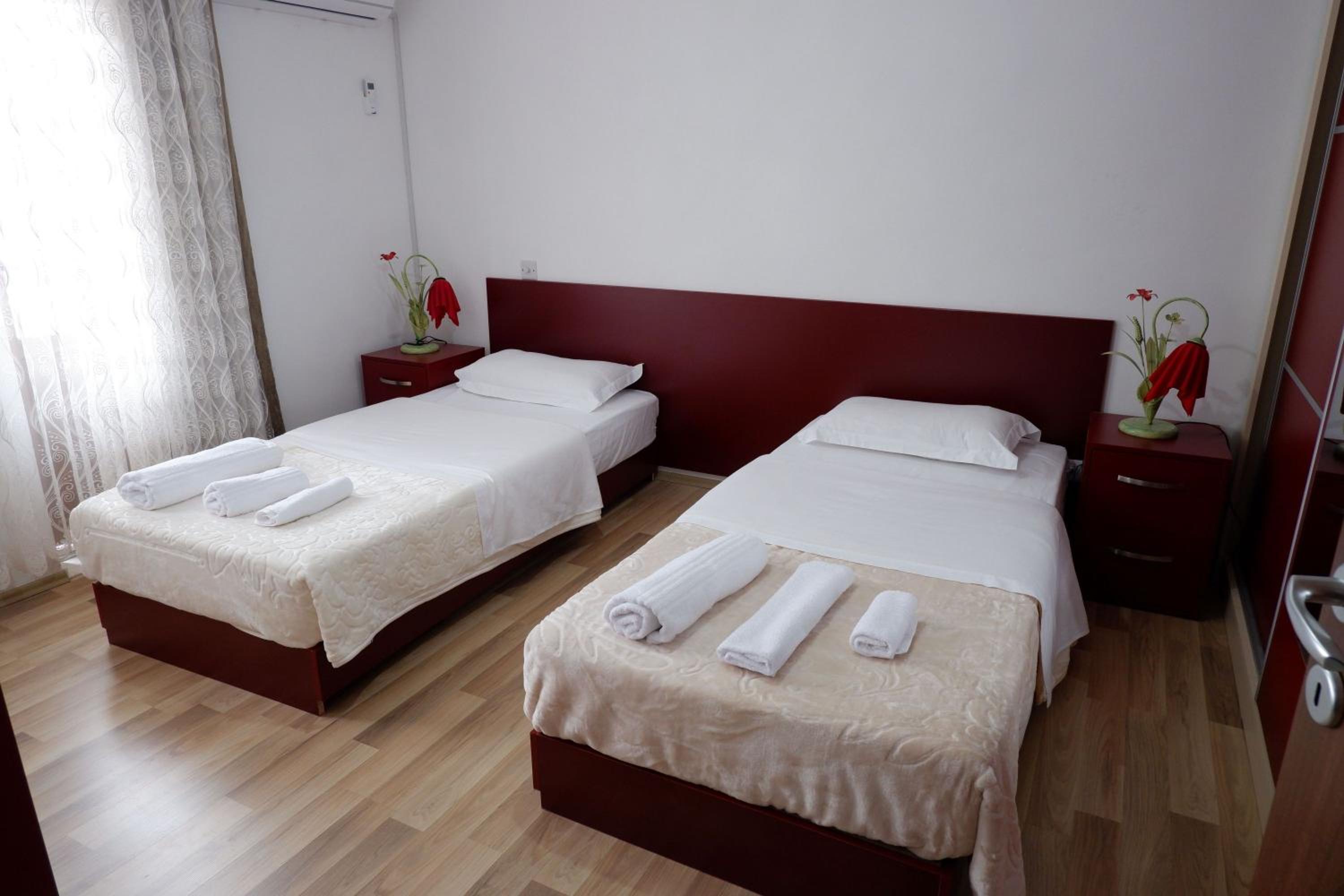 Hotel Kings Apartments