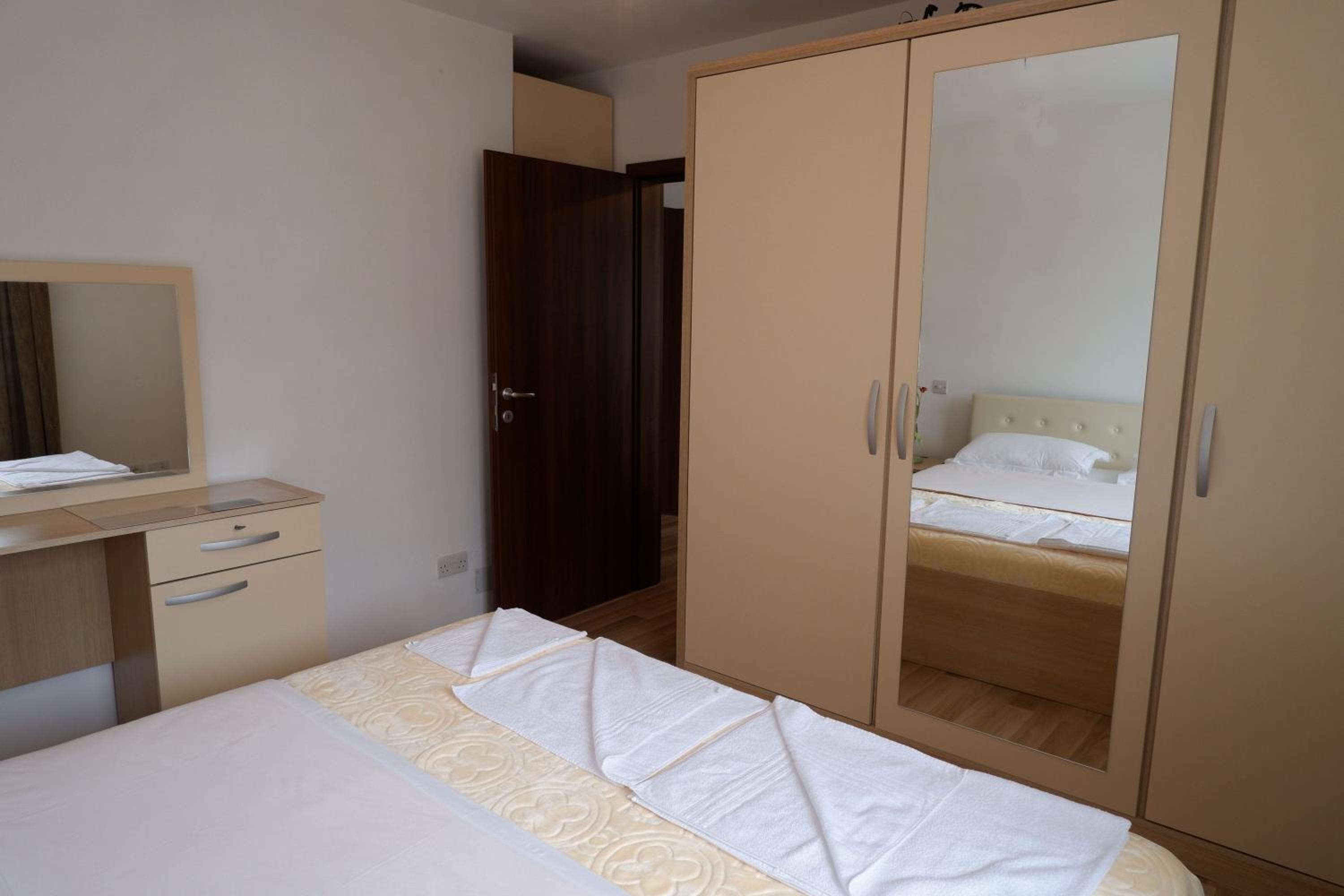 Hotel Kings Apartments