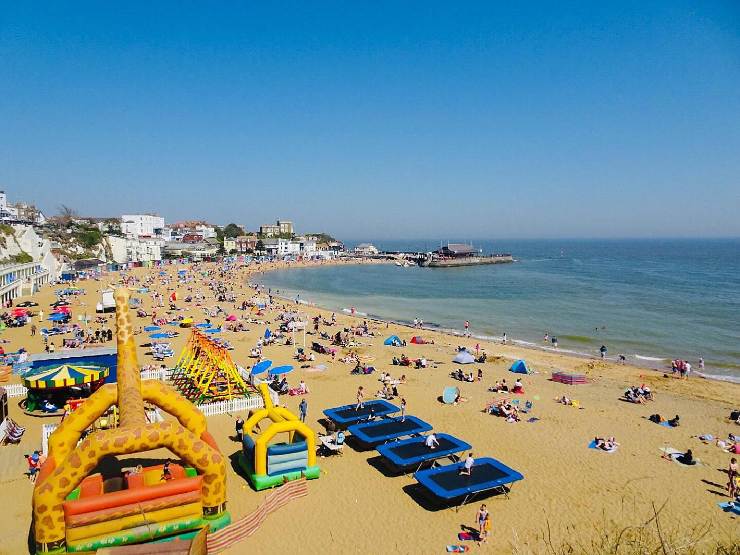 Beach Retreat Broadstairs view 3