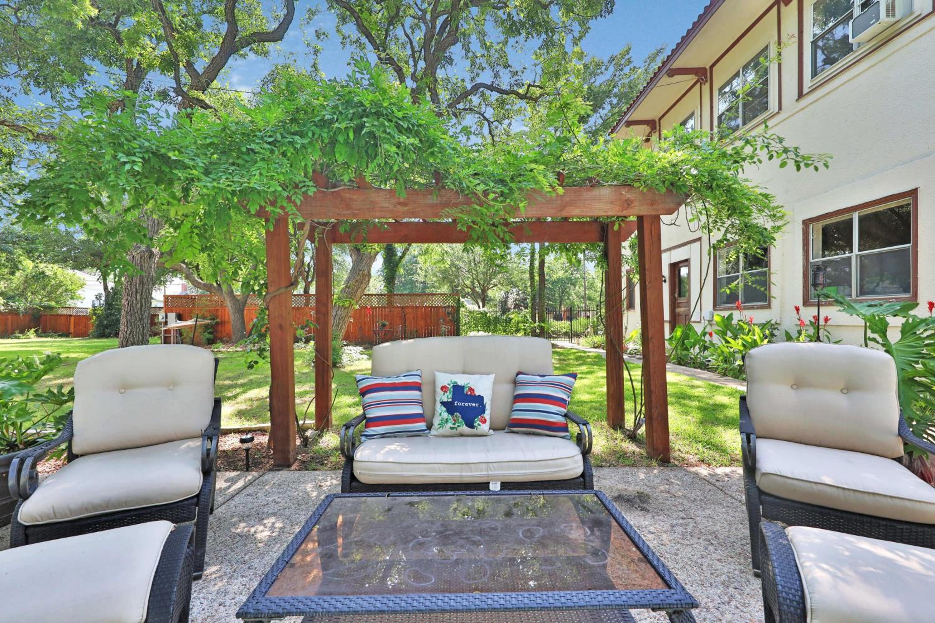 Gainesville Vacations - The Lancaster Manor Bed and Breakfast - Property Image 34