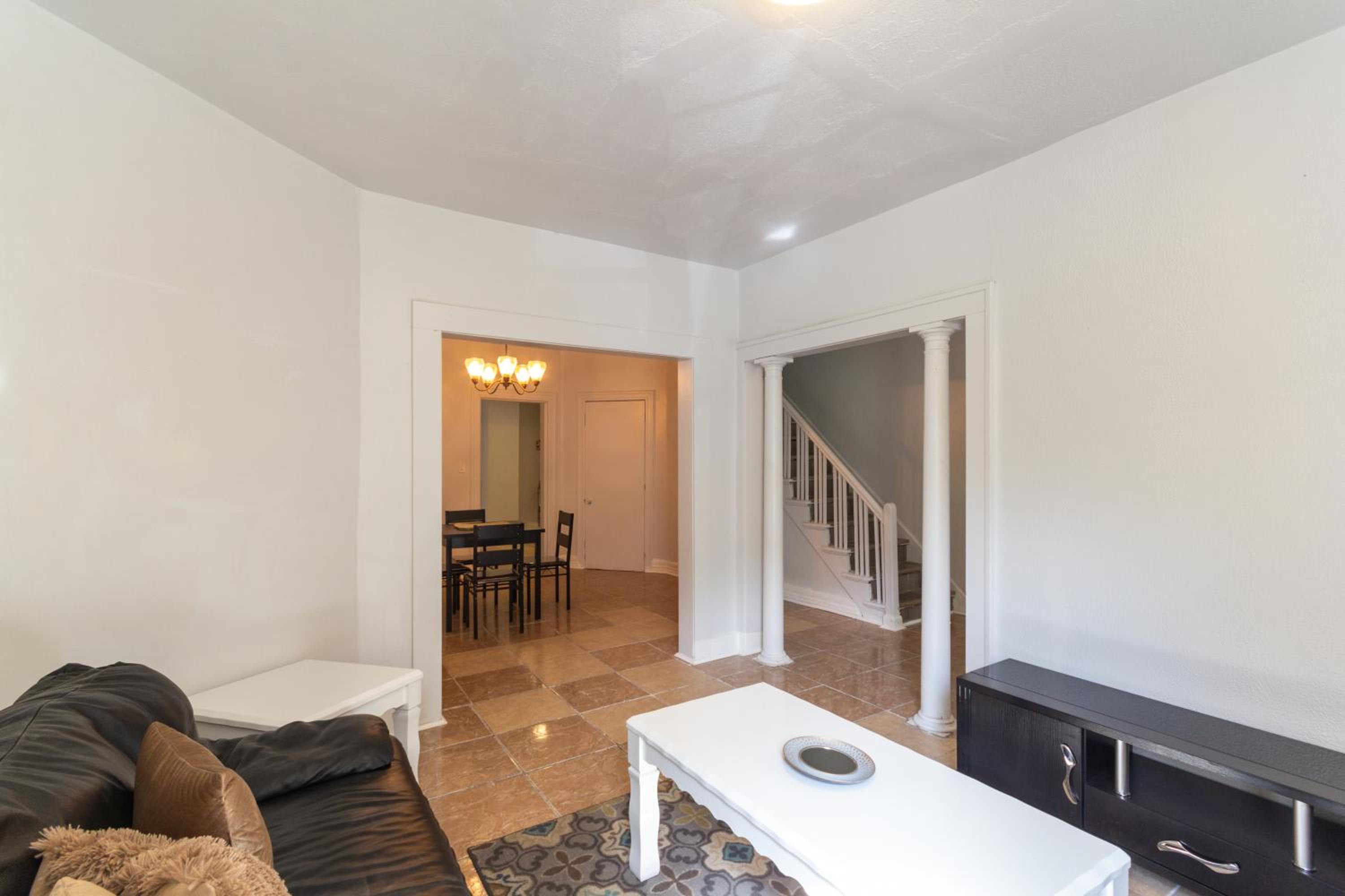Entire House Belleville 4 Bedroom 2 Barh Parking NJ 8 view 4