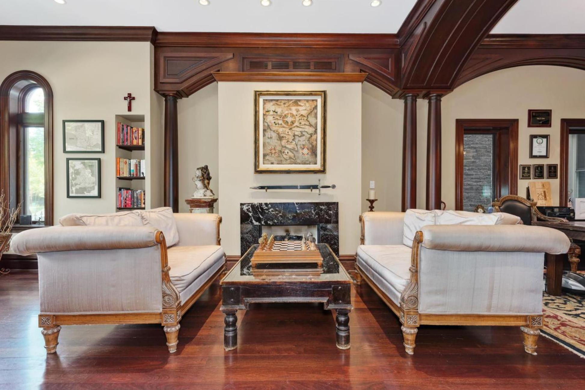 Villa D' Citta - Image 2