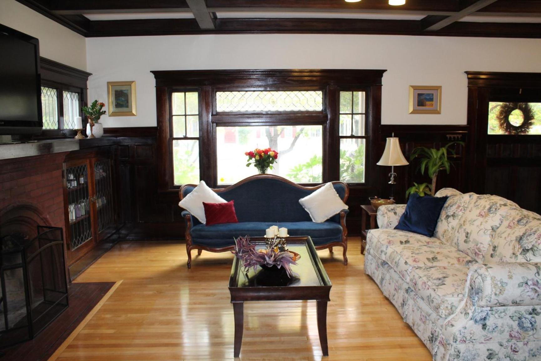 Medford Vacations - Lady Geneva Bed Breakfast - Property Image 2