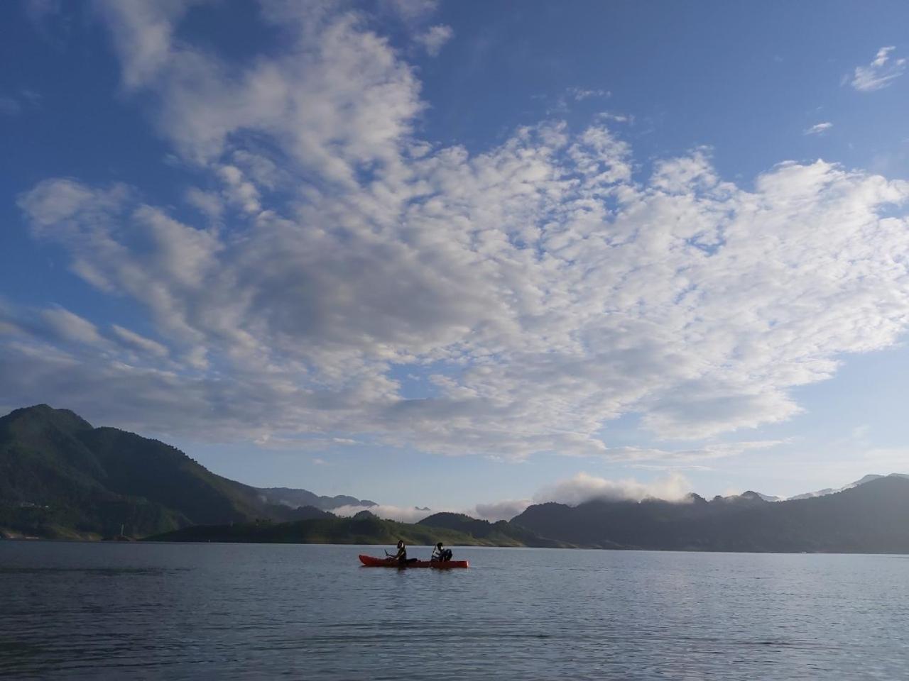 Mai Chau Hideaway Lake Resort