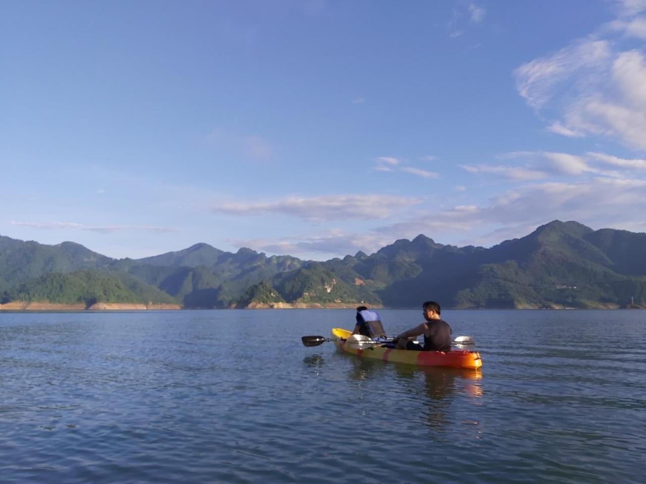 Mai Chau Hideaway Lake Resort