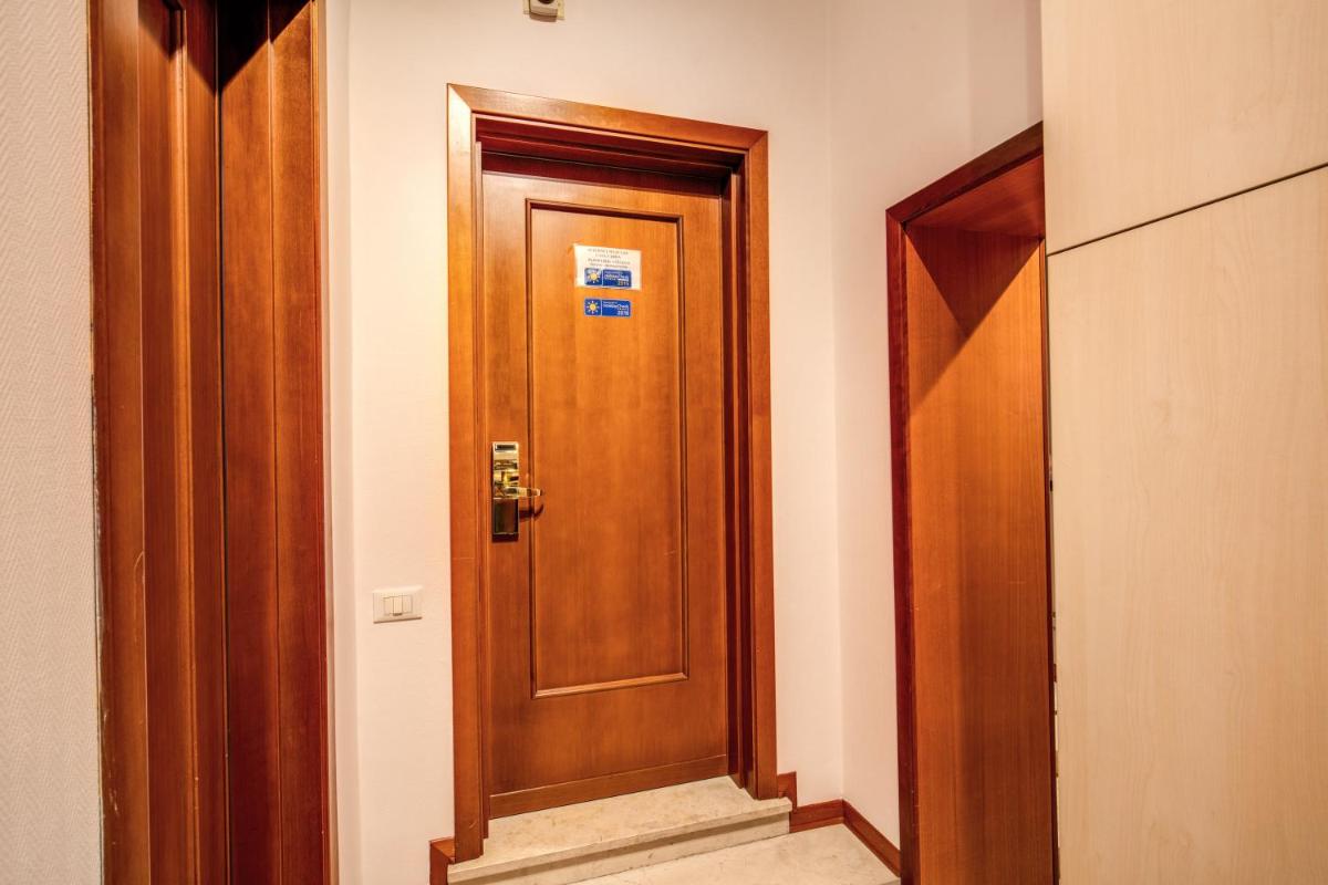 Casa Carra