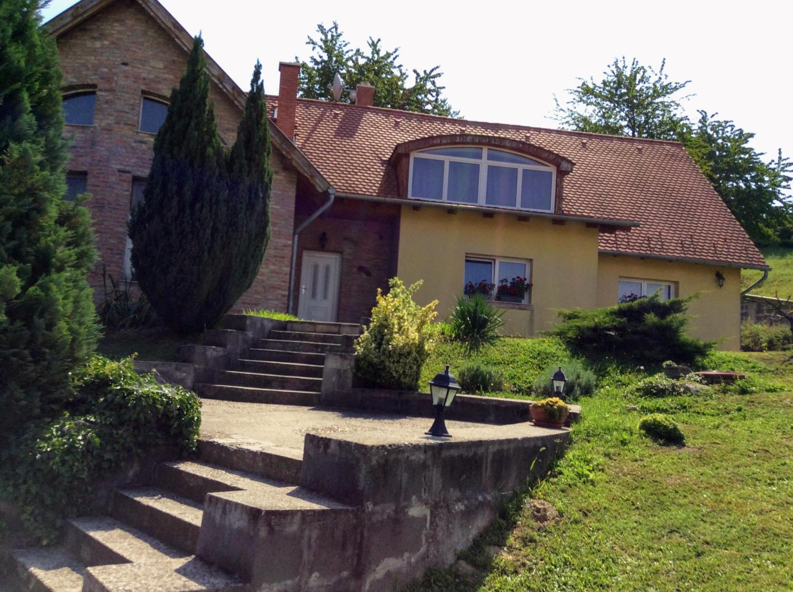 Apartments for Rent near Budapest view 4