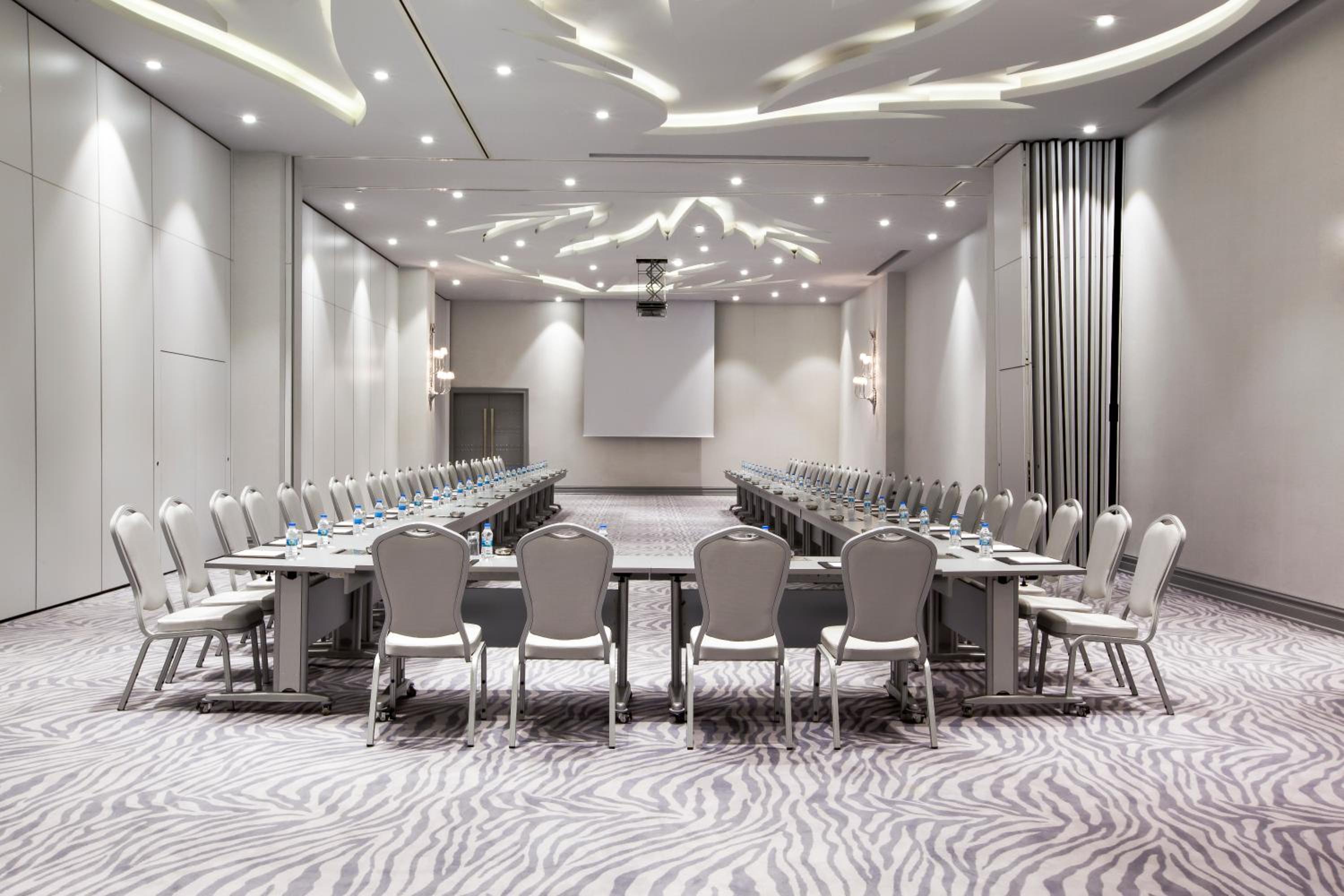 Wyndham Grand Istanbul Kalamış Marina Hotel - Image 96