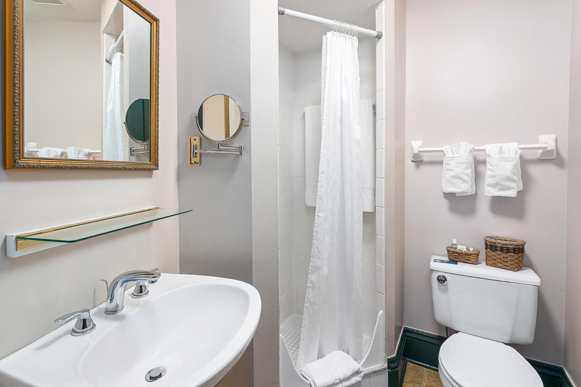 Spencer House Inn