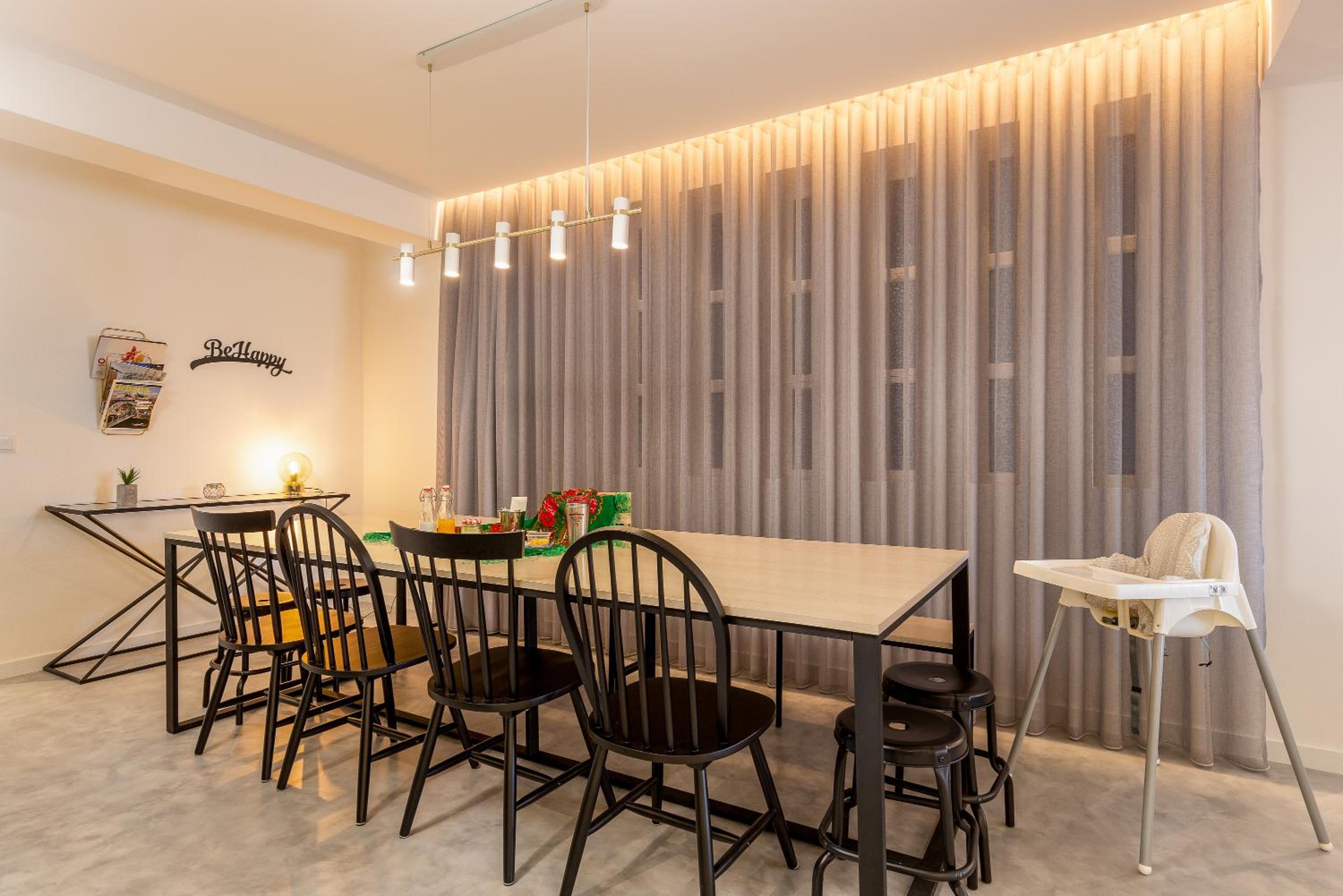 dining