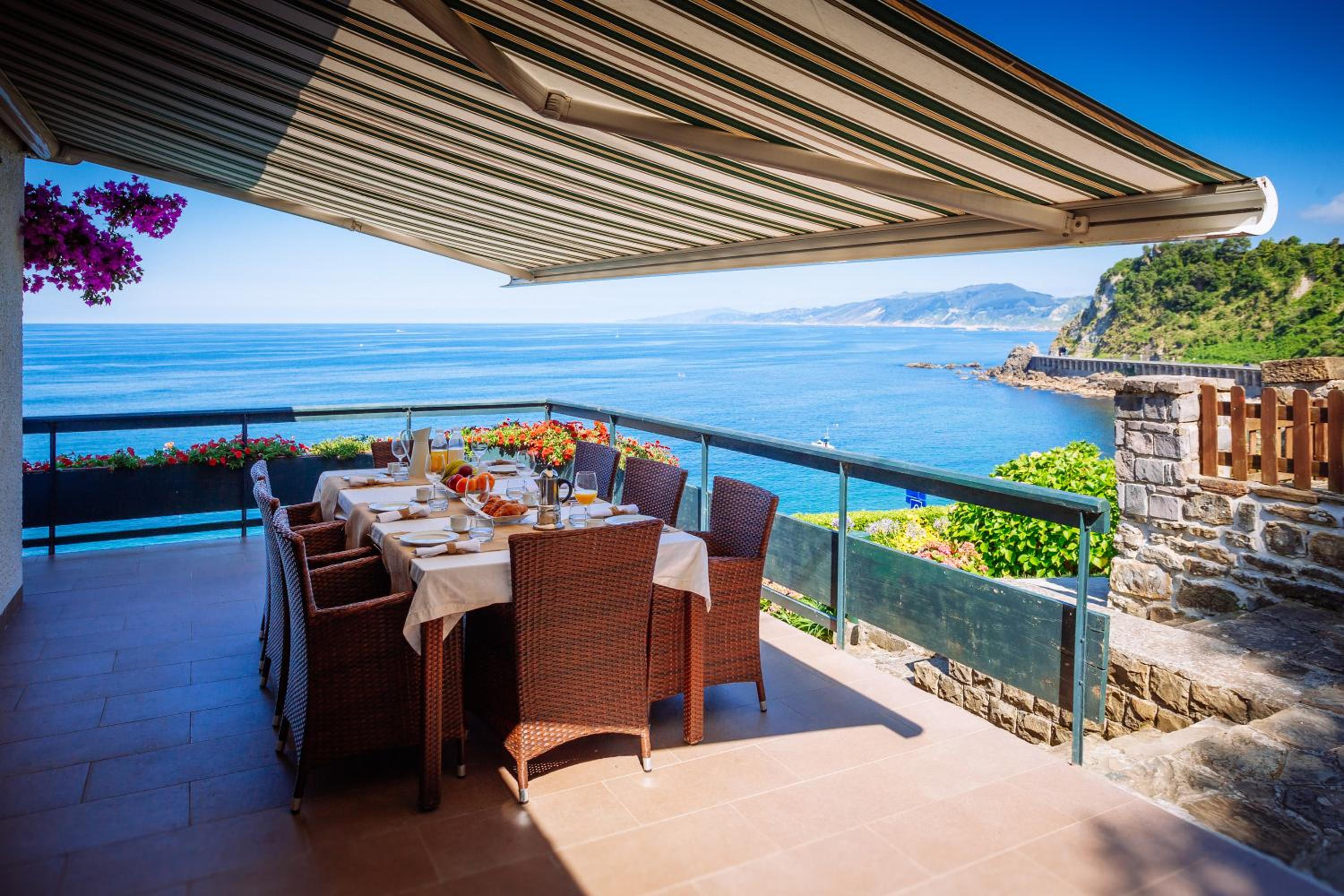 VILLA EMBIL GETARIA view 4