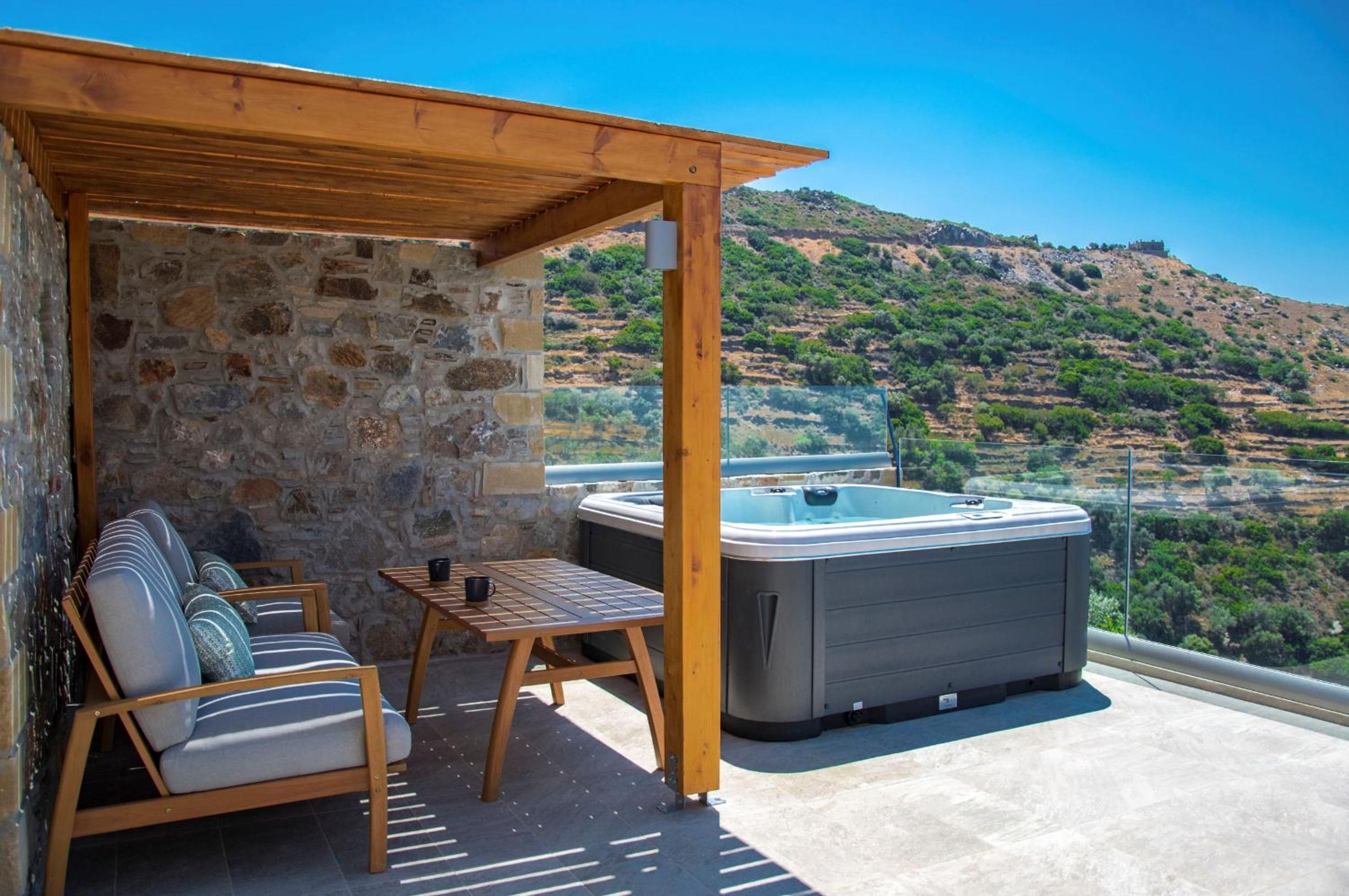INO I, sea goddess domus jacuzzi by Amigdalokefali Elafonissi view 3
