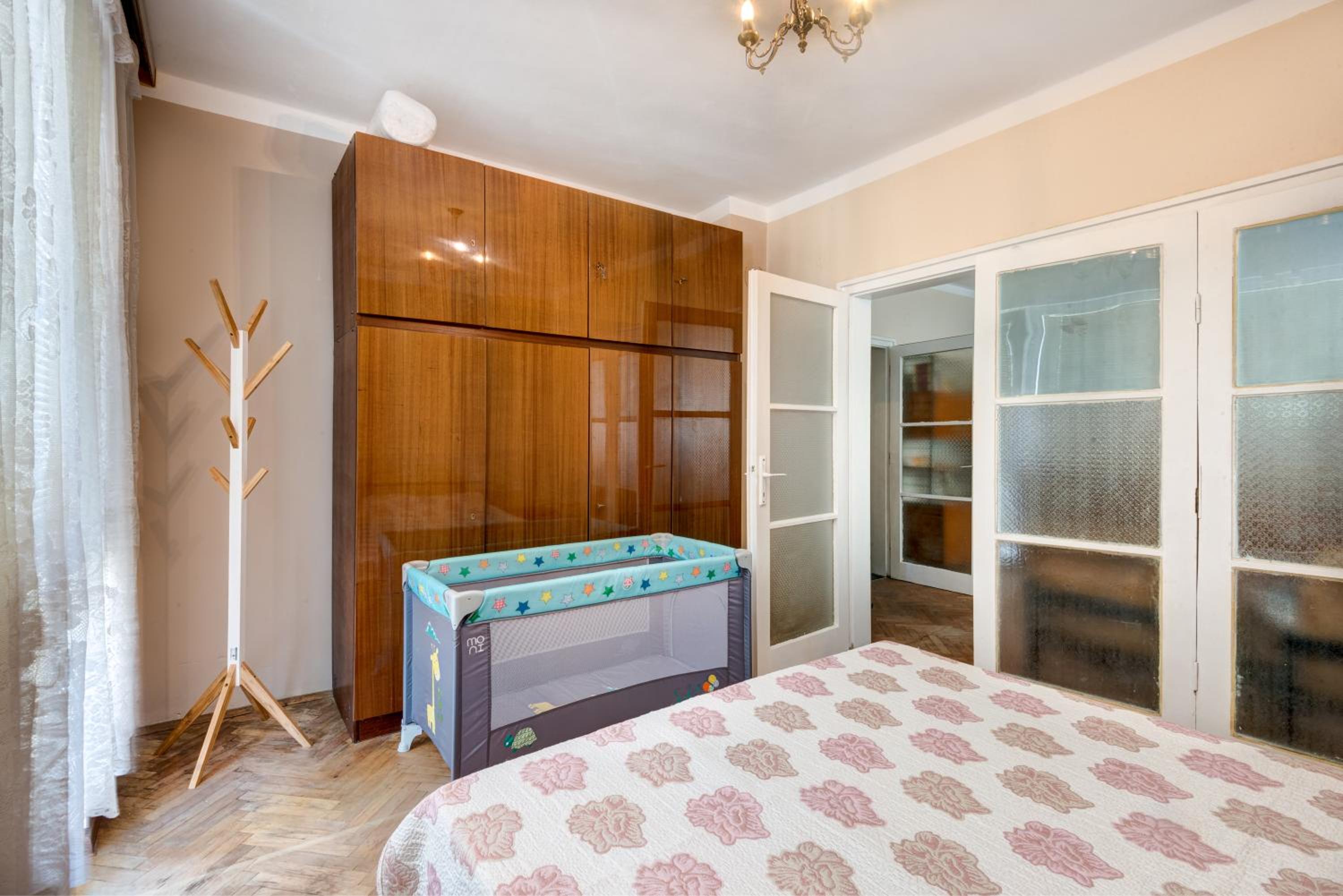 Super Center-Huge 2 bedrooms Apartment