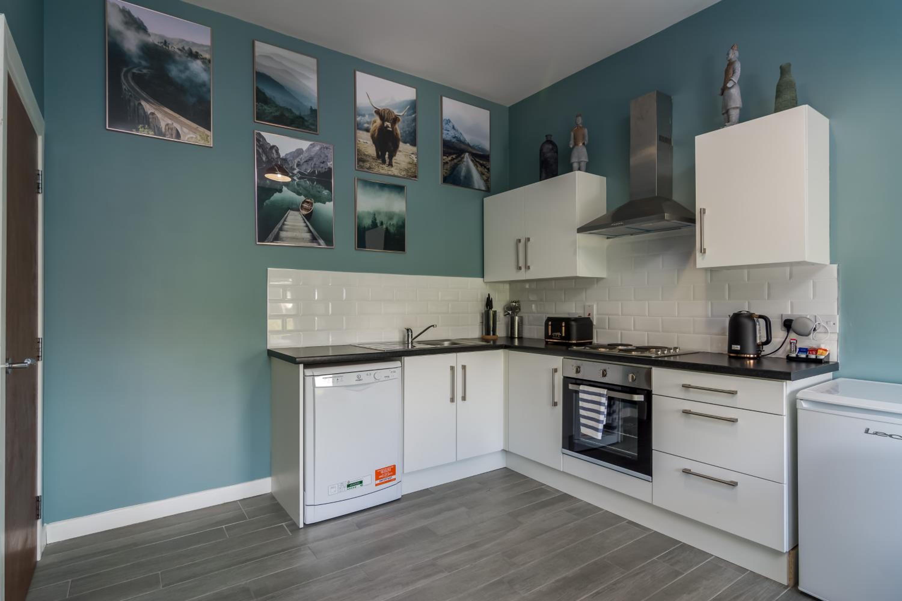 Belfast Vacations - Wellington Park Boutique Apartments - Property Image 14