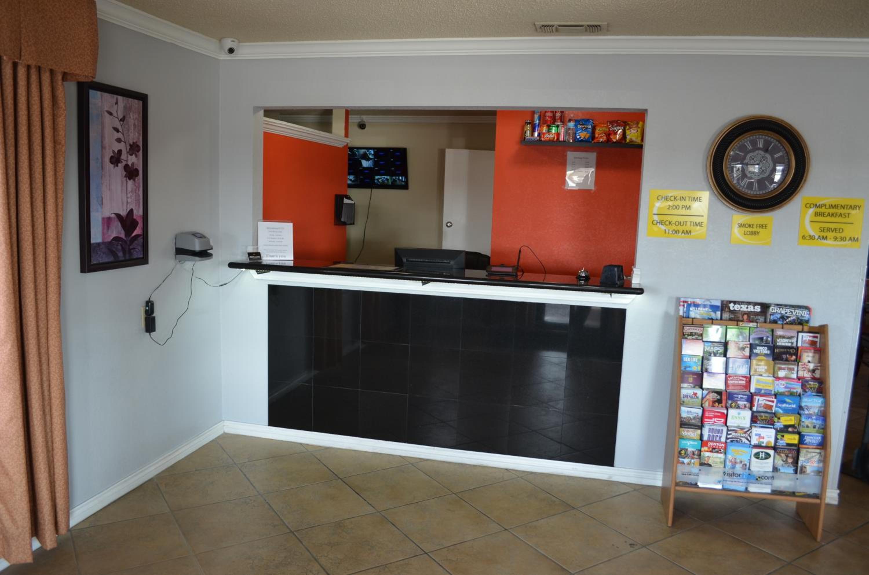 Photo 12