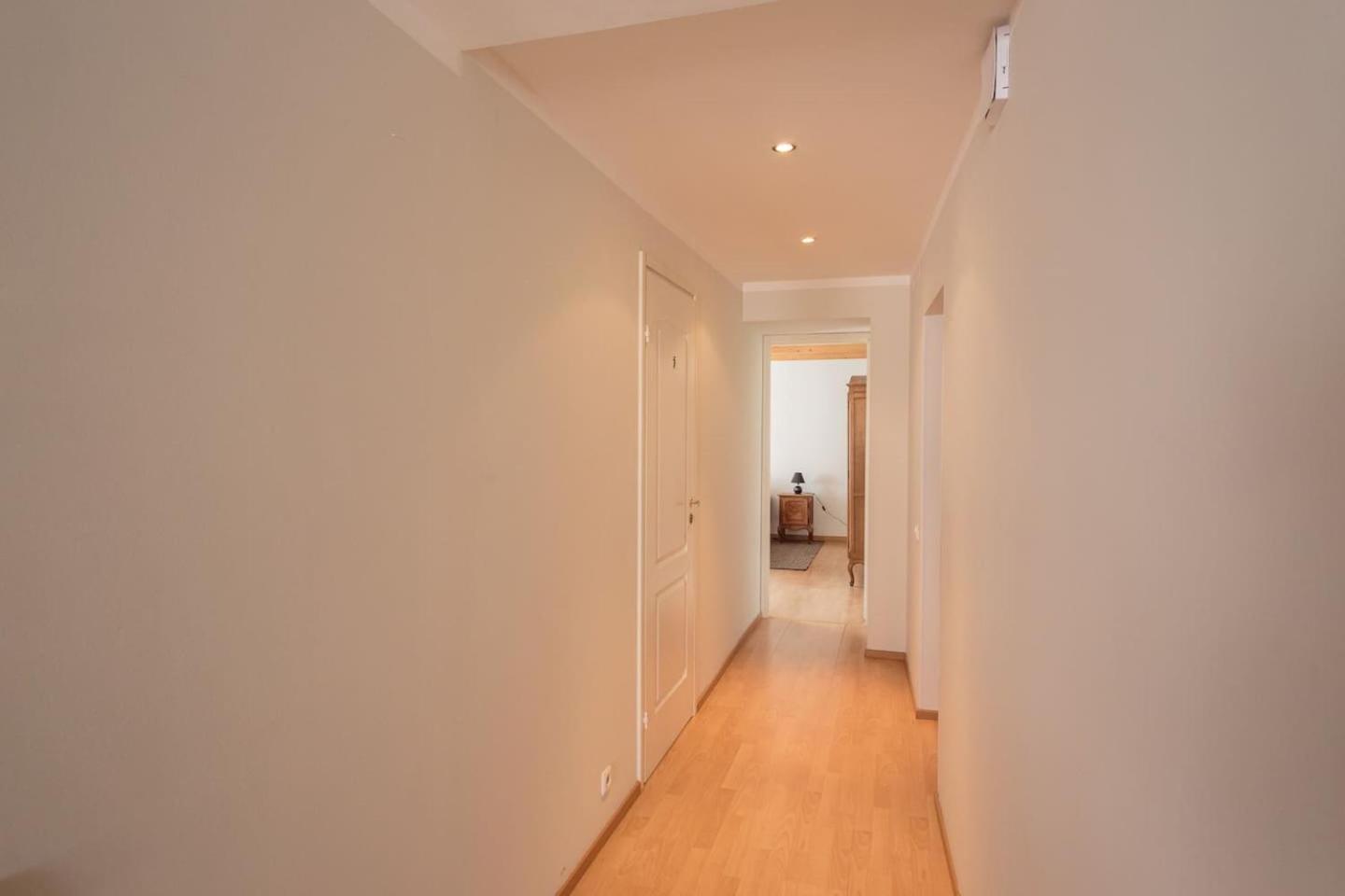 3 bedroom unique apartment in Old Town view 3