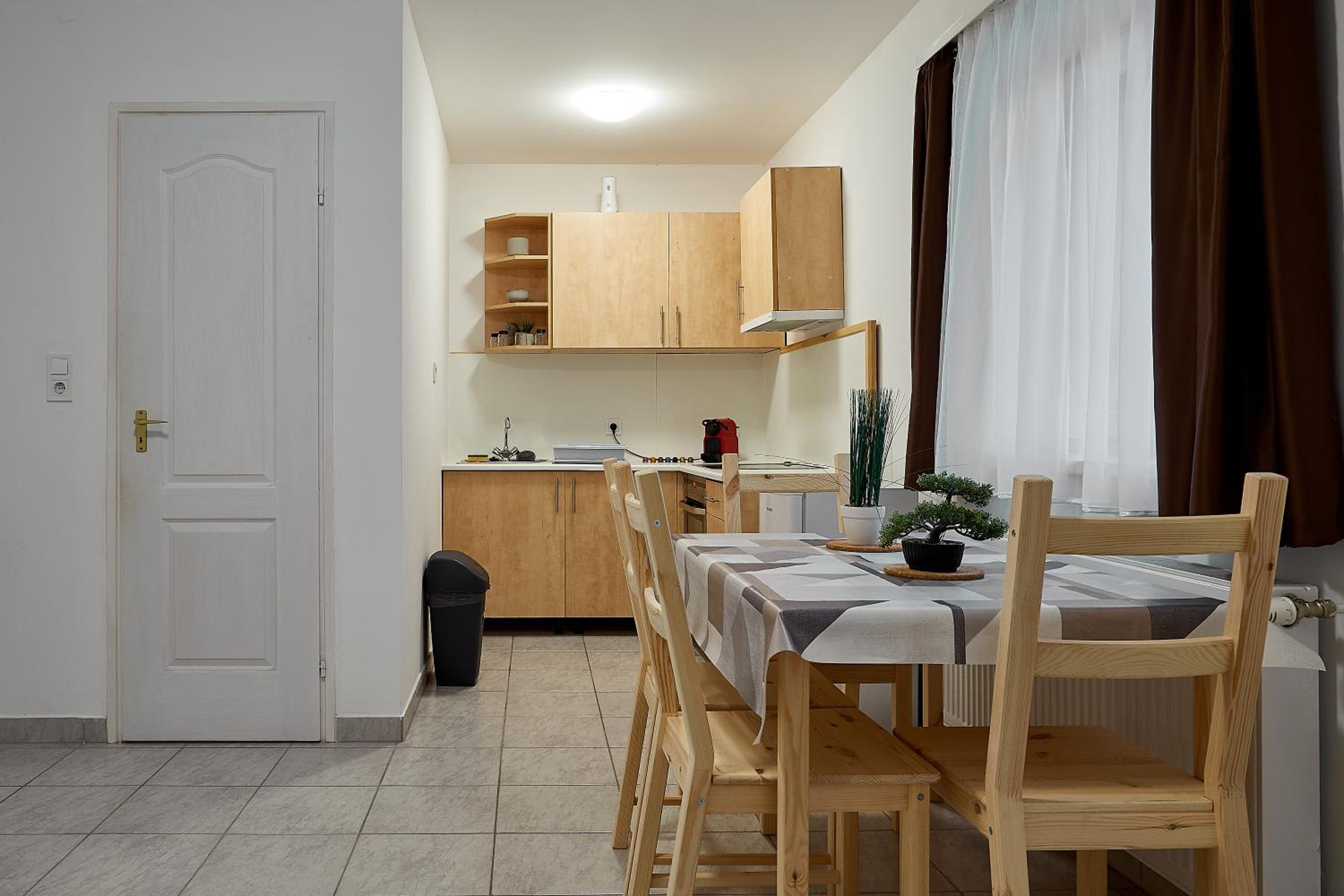AqFel Airport Apartment view 2