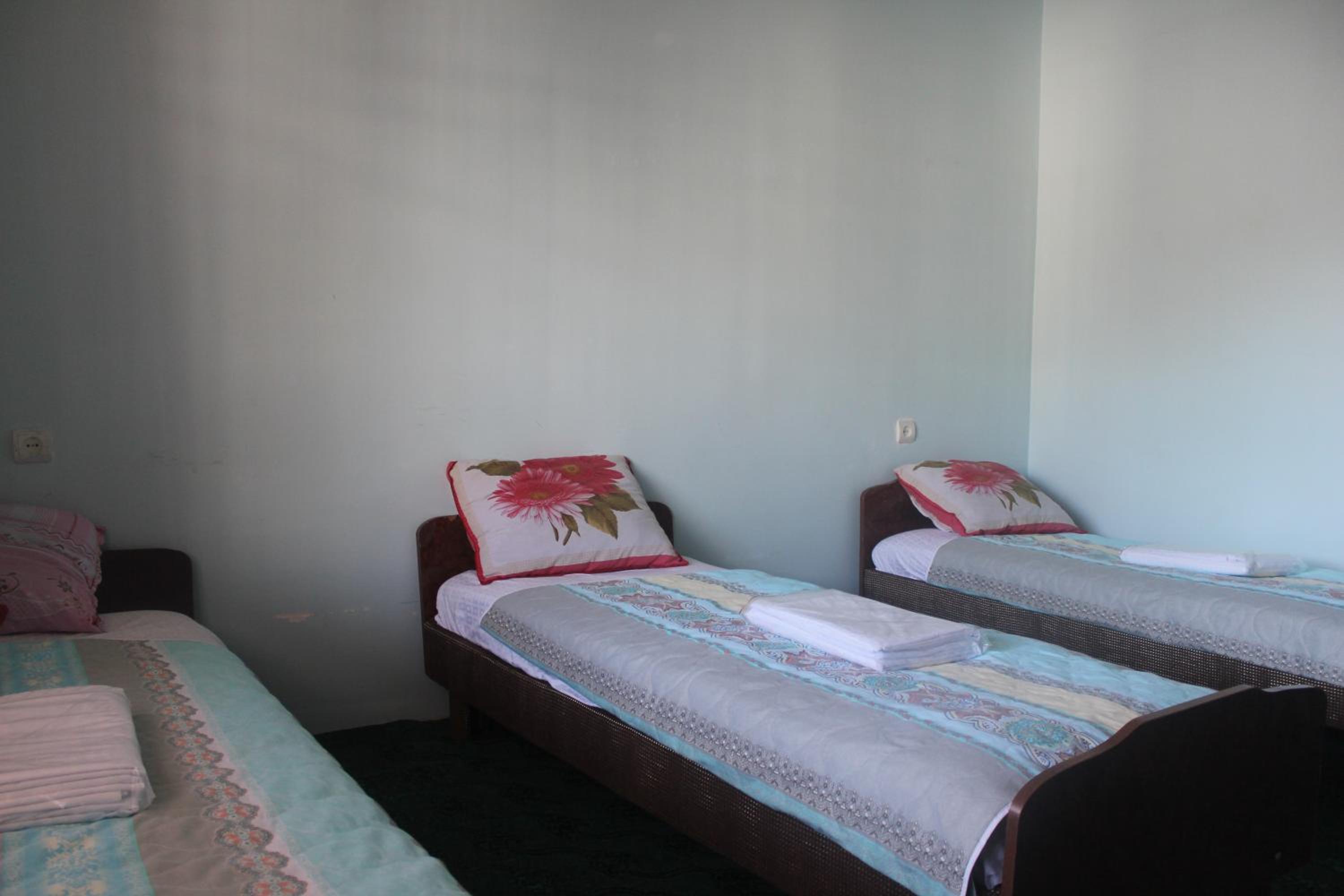 Canal Hostel