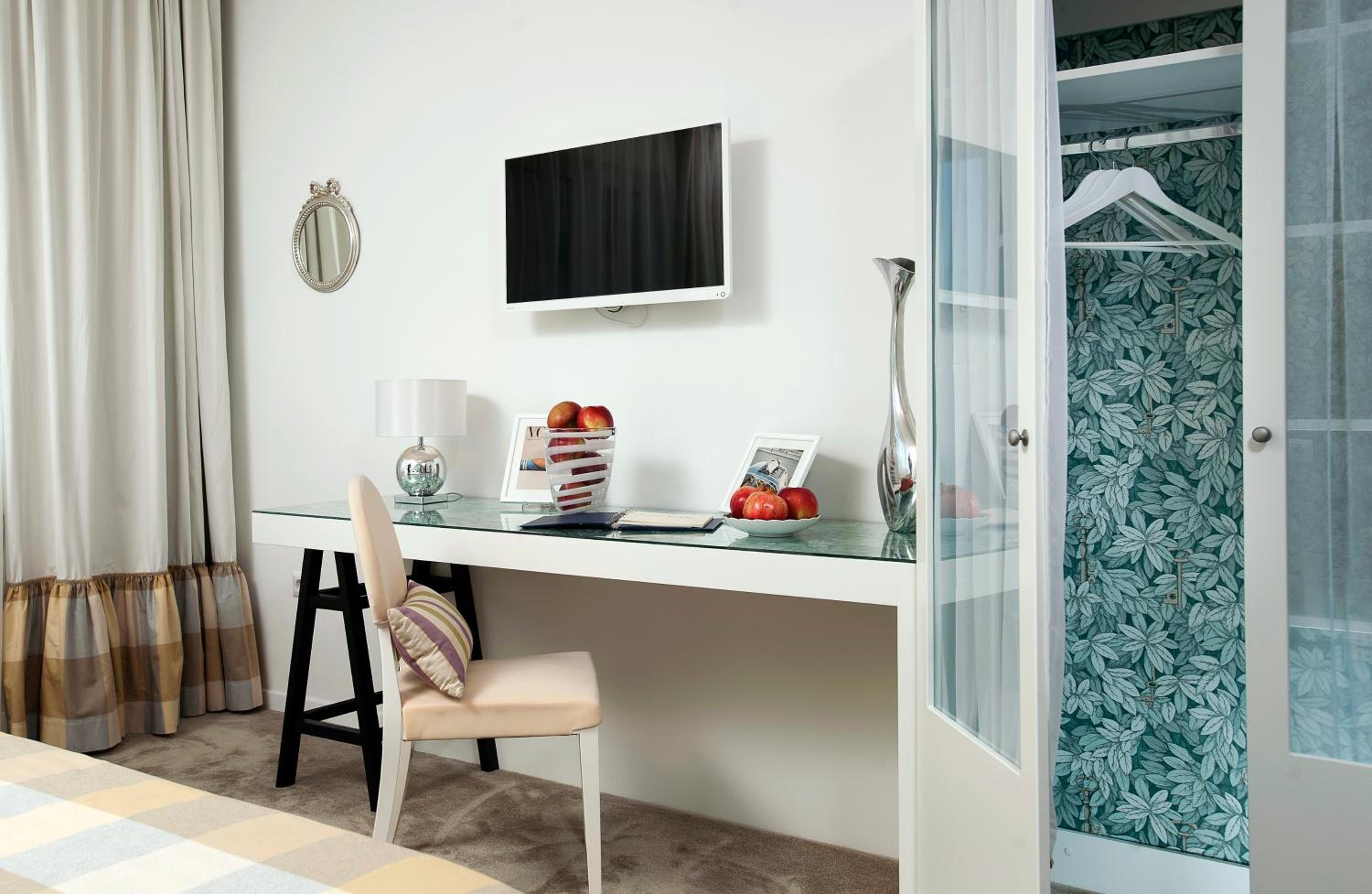 Boban Luxury Suites
