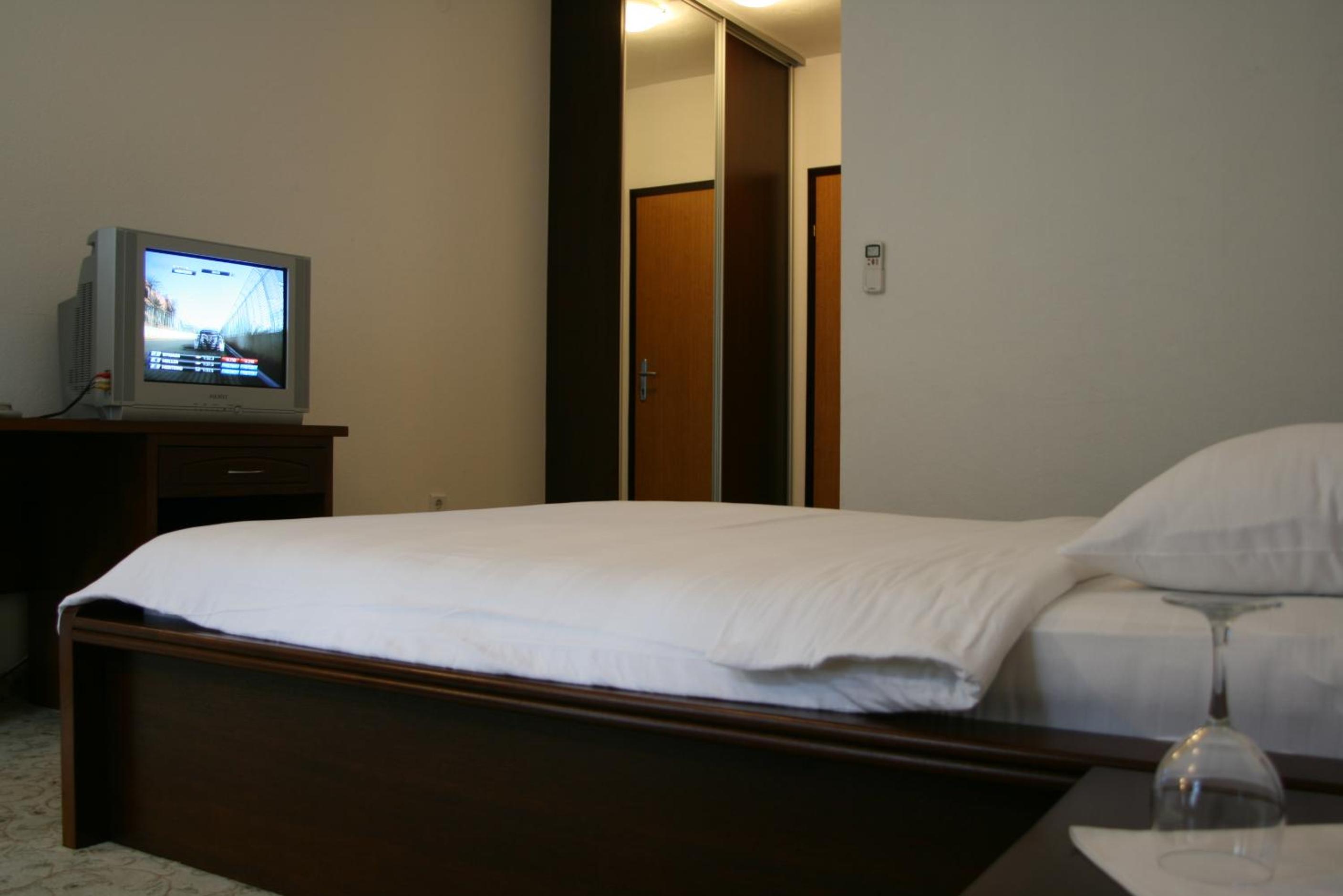 Photo 45